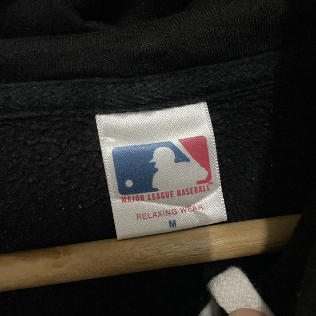 MLB × New York Yankees 💥 NEW YORK YANKEES HOODIE SWEATER Size US M / EU 48-50 / 2 - 6 Thumbnail