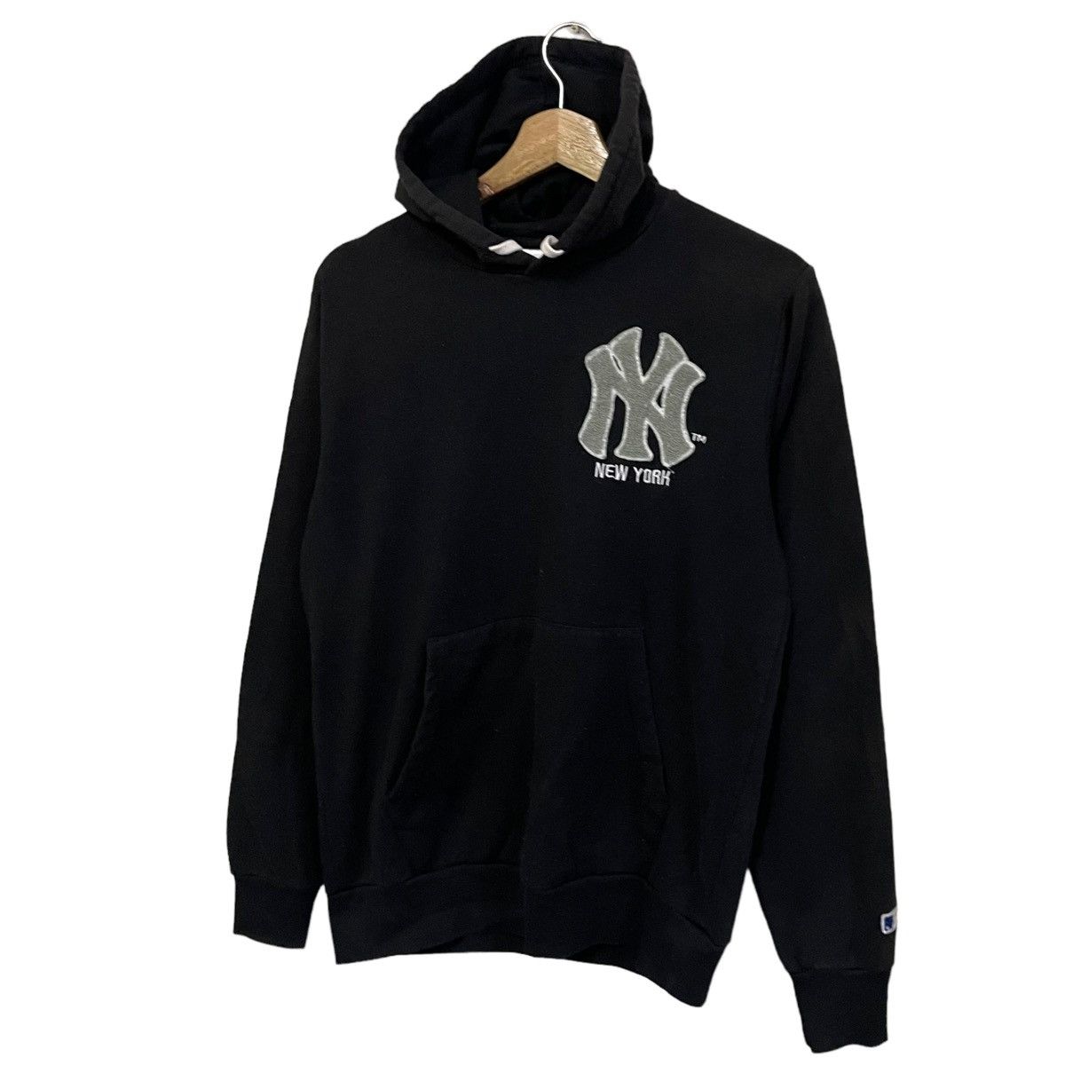 MLB × New York Yankees 💥 NEW YORK YANKEES HOODIE SWEATER Size US M / EU 48-50 / 2 - 2 Thumbnail