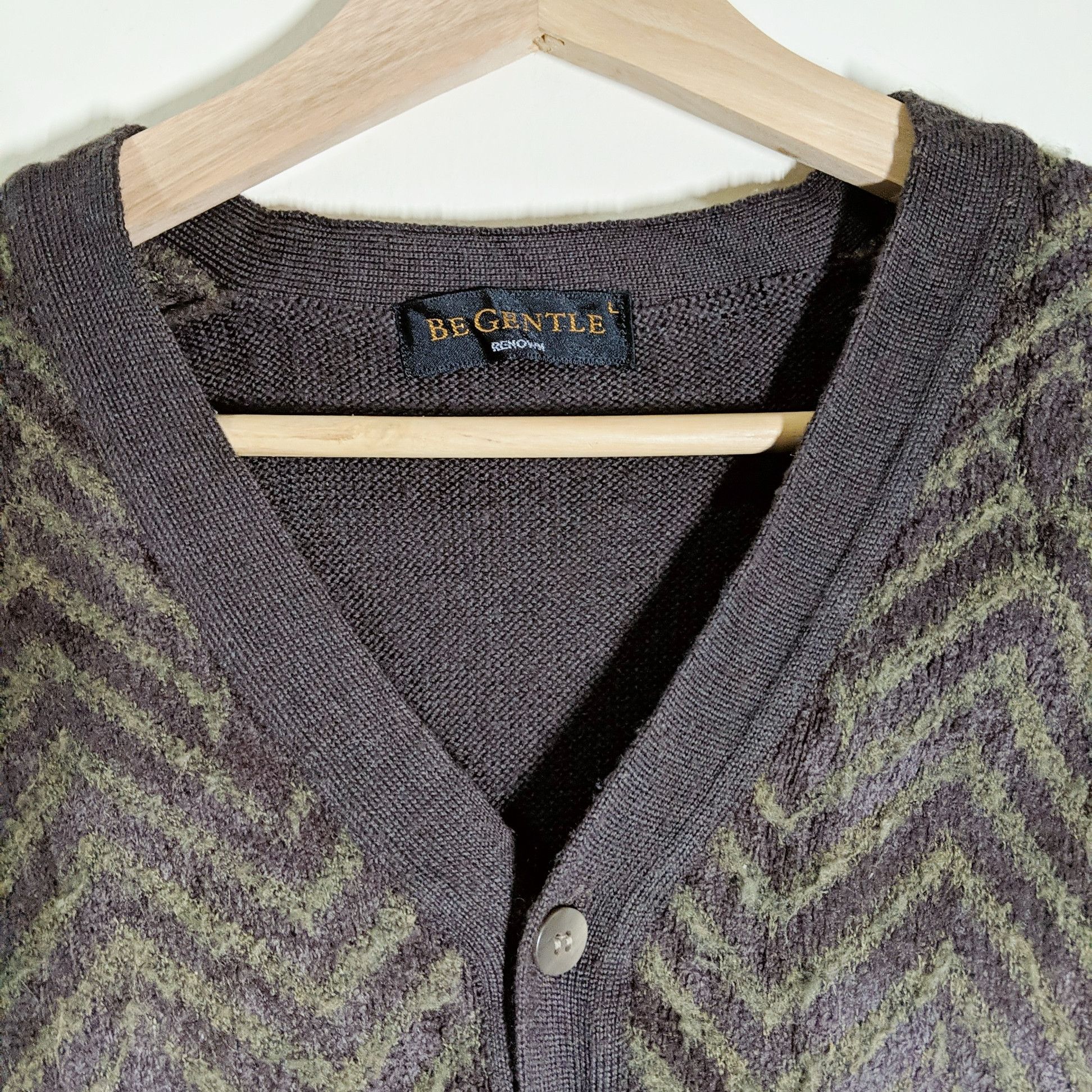 Japanese Brand Vintage Be Gentle Japan Brand Sleeveless Knitwear Cardigan Size US M / EU 48-50 / 2 - 5 Thumbnail
