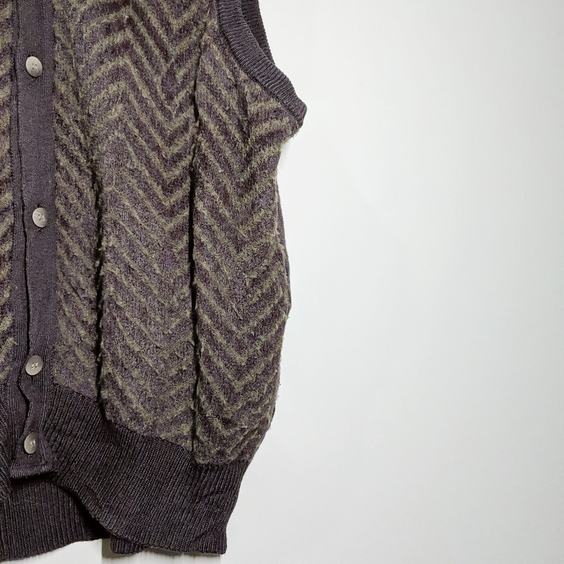 Japanese Brand Vintage Be Gentle Japan Brand Sleeveless Knitwear Cardigan Size US M / EU 48-50 / 2 - 4 Thumbnail