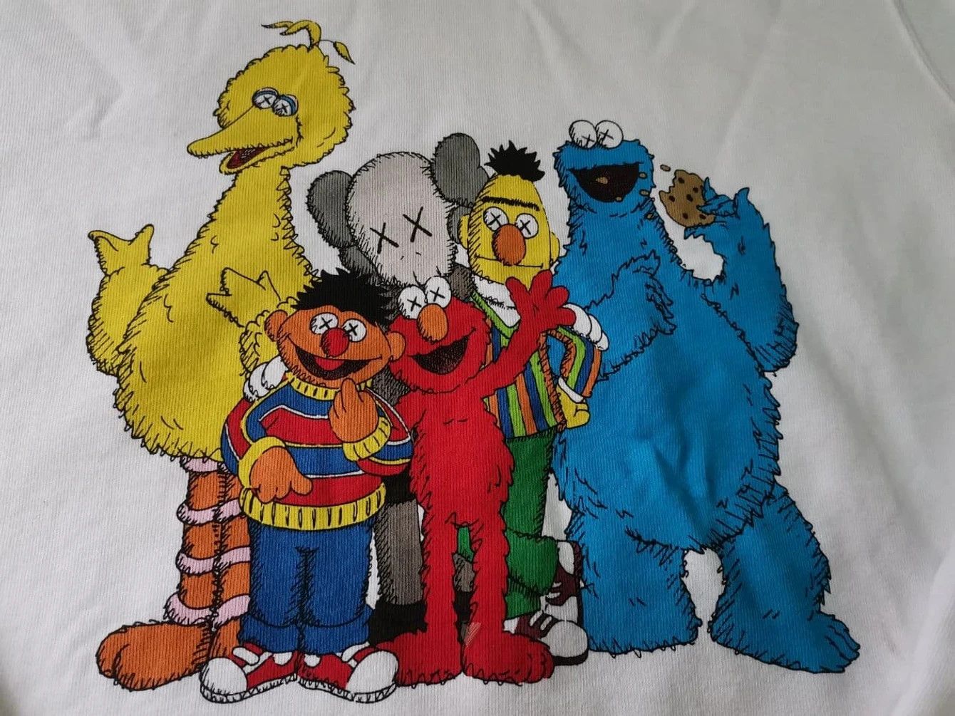 Japanese Brand × Kaws × Vintage Kaws x Uniqlo X Sesame Street NO. 1 / Cdg Size US M / EU 48-50 / 2 - 2 Thumbnail