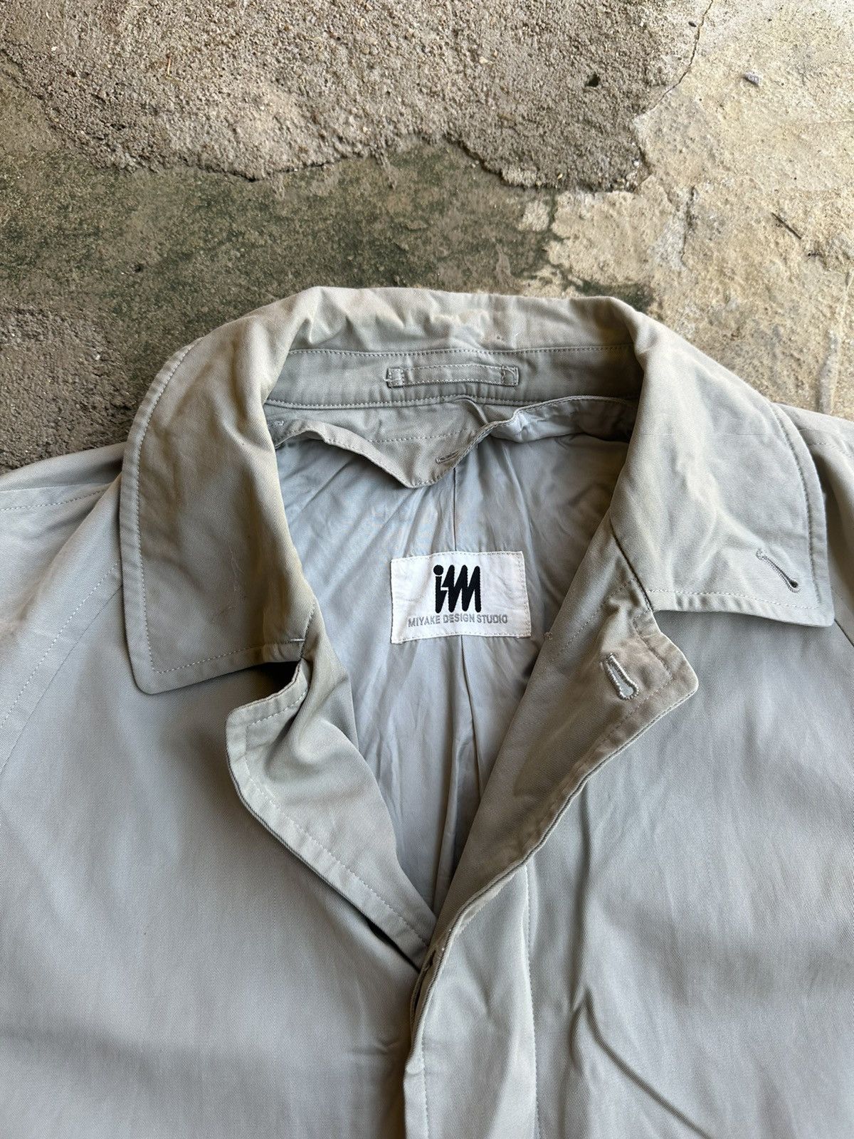 Issey Miyake Issey Miyake Studio Trench Coat Beige Size US M / EU 48-50 / 2 - 3 Thumbnail