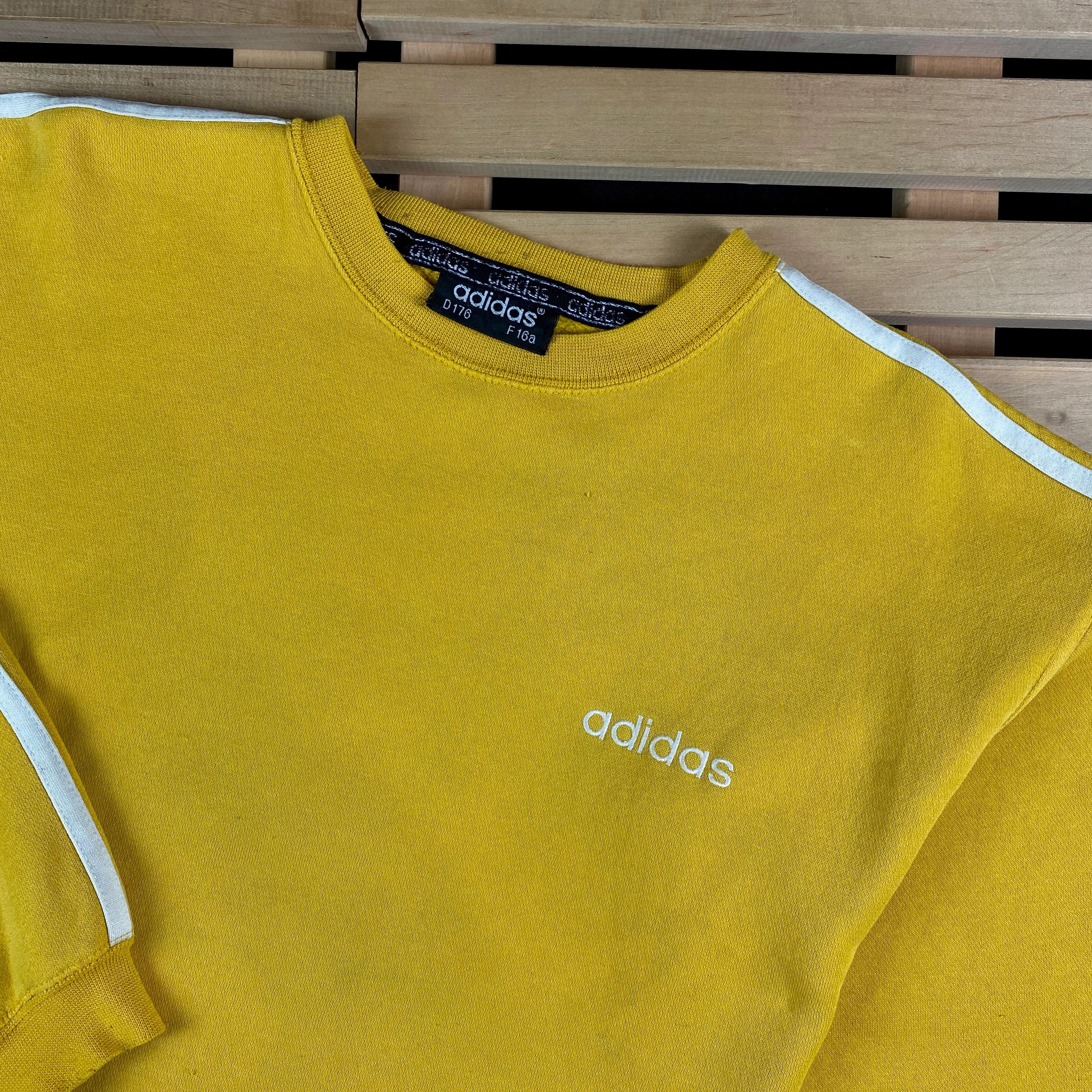 Adidas × Vintage Mens Vintage Sweatshirt Adidas Size S Yellow Size US S / EU 44-46 / 1 - 2 Thumbnail