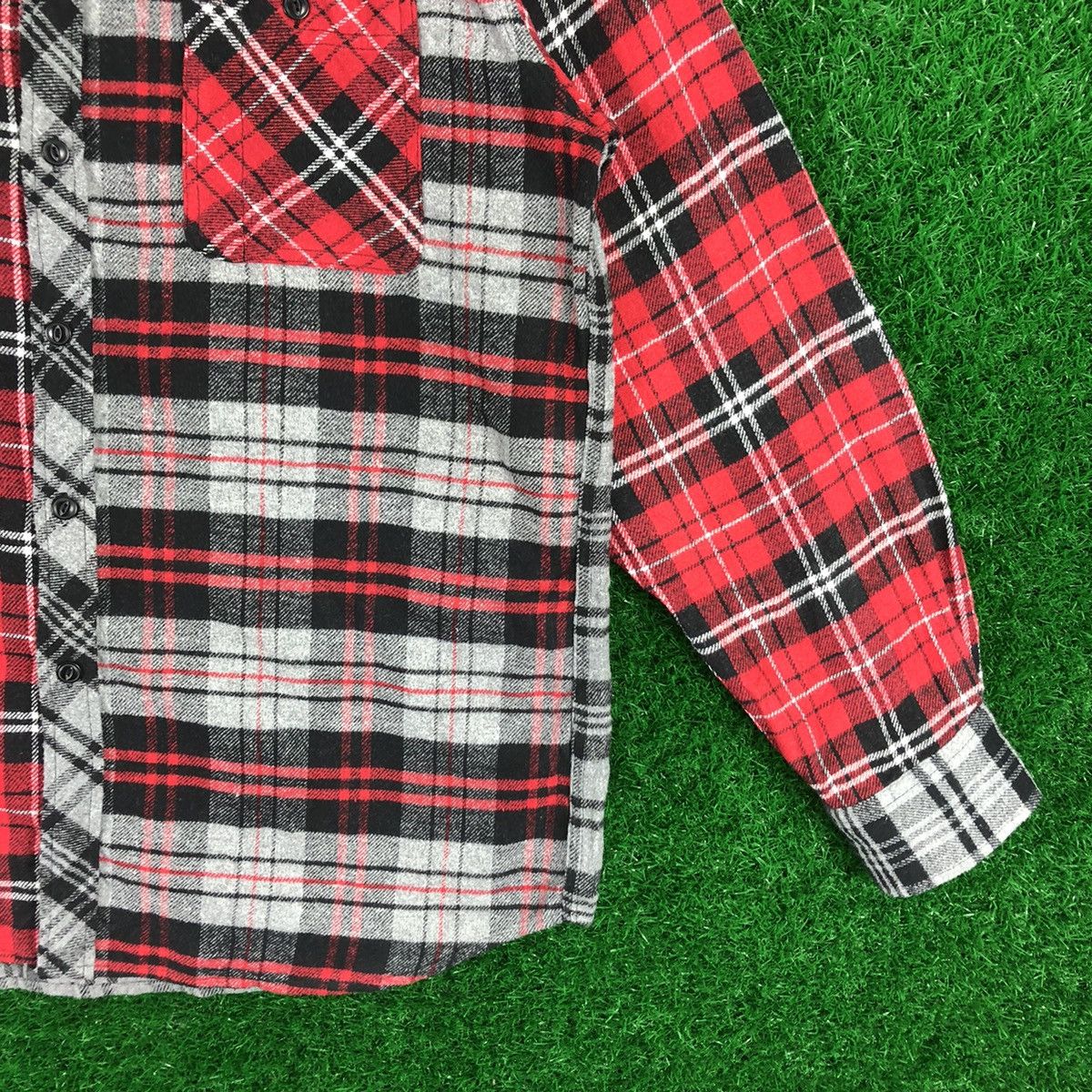 Flannel Flannel Multi Plaid Tartan Check Double Pocket Size US L / EU 52-54 / 3 - 4 Thumbnail