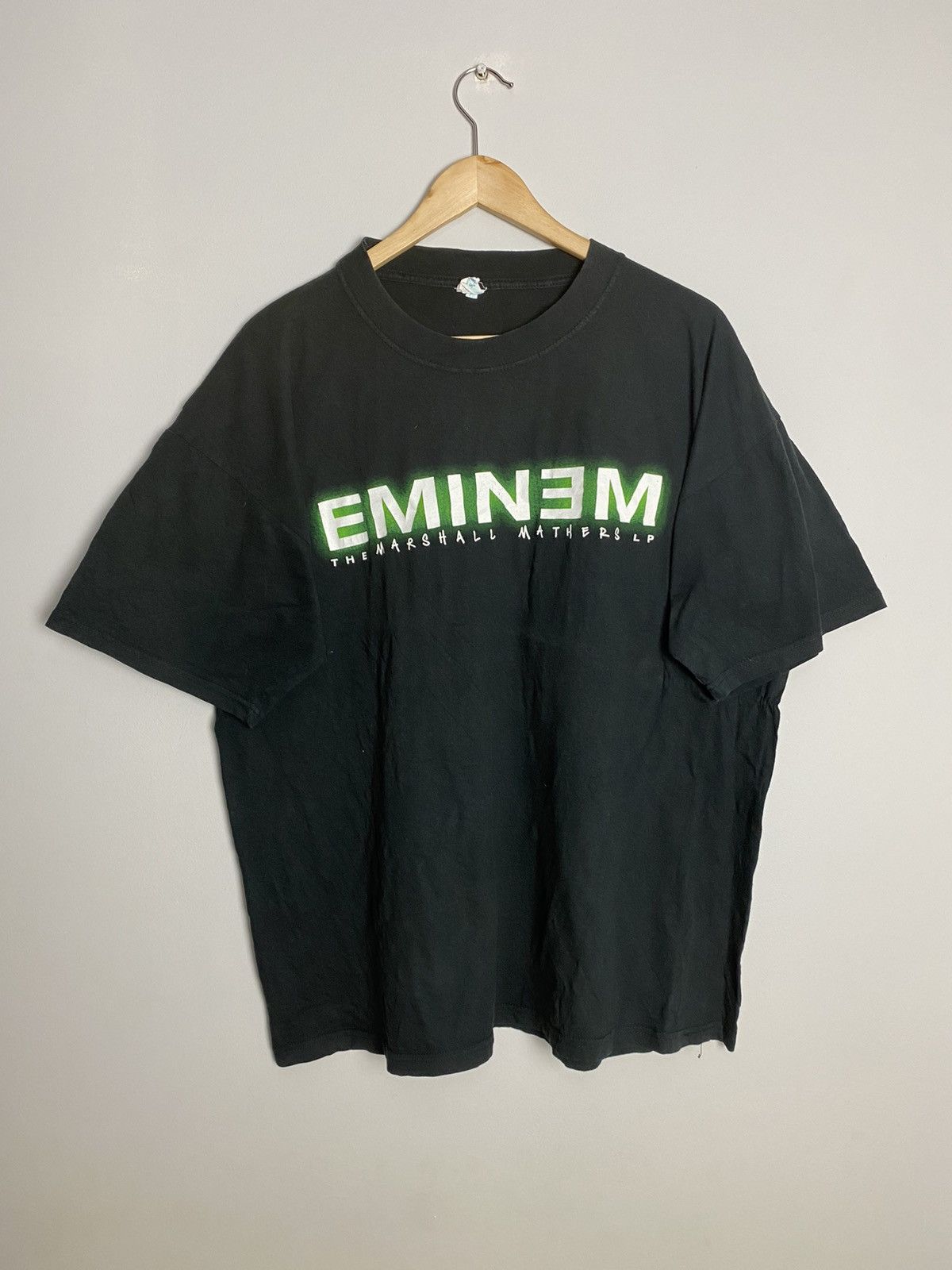 image of Band Tees x Rap Tees Vintage 2000 Eminem The Marshall Mather Remember Me Rap Tee in Black (Size XL)