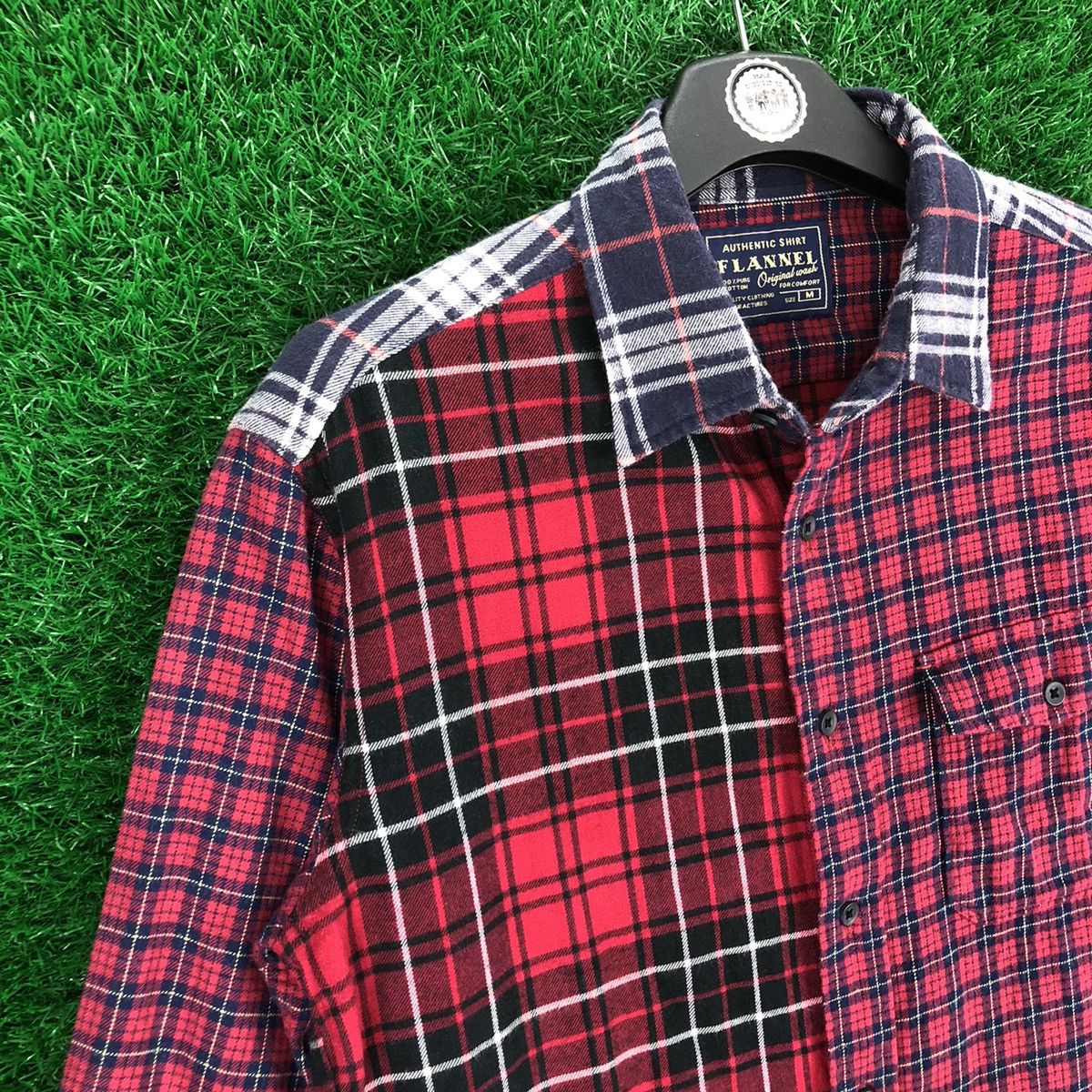 Uniqlo Uniqlo Flannel Multi Plaid Checker Single Pocket Size S / US 4 / IT 40 - 3 Thumbnail