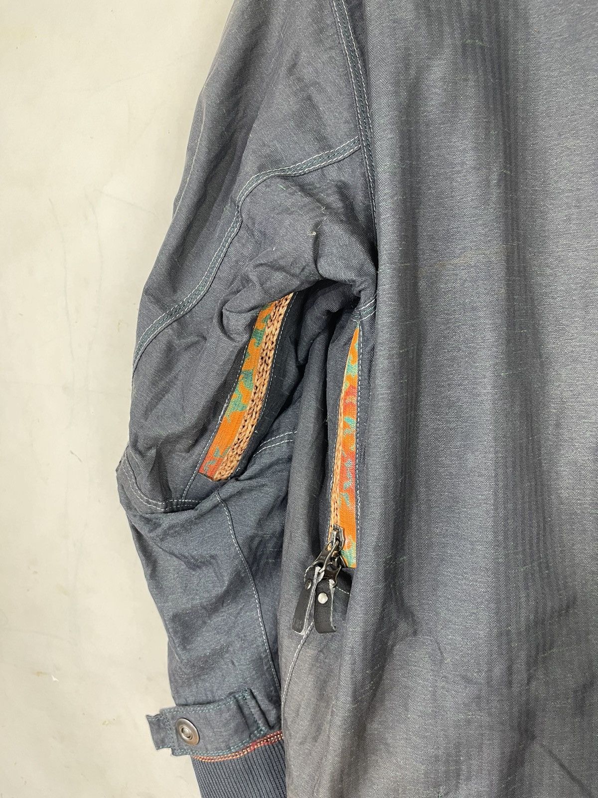 Helly Hansen BONDAGE CARGO JACKET By Helly Hansen Size US M / EU 48-50 / 2 - 5 Thumbnail