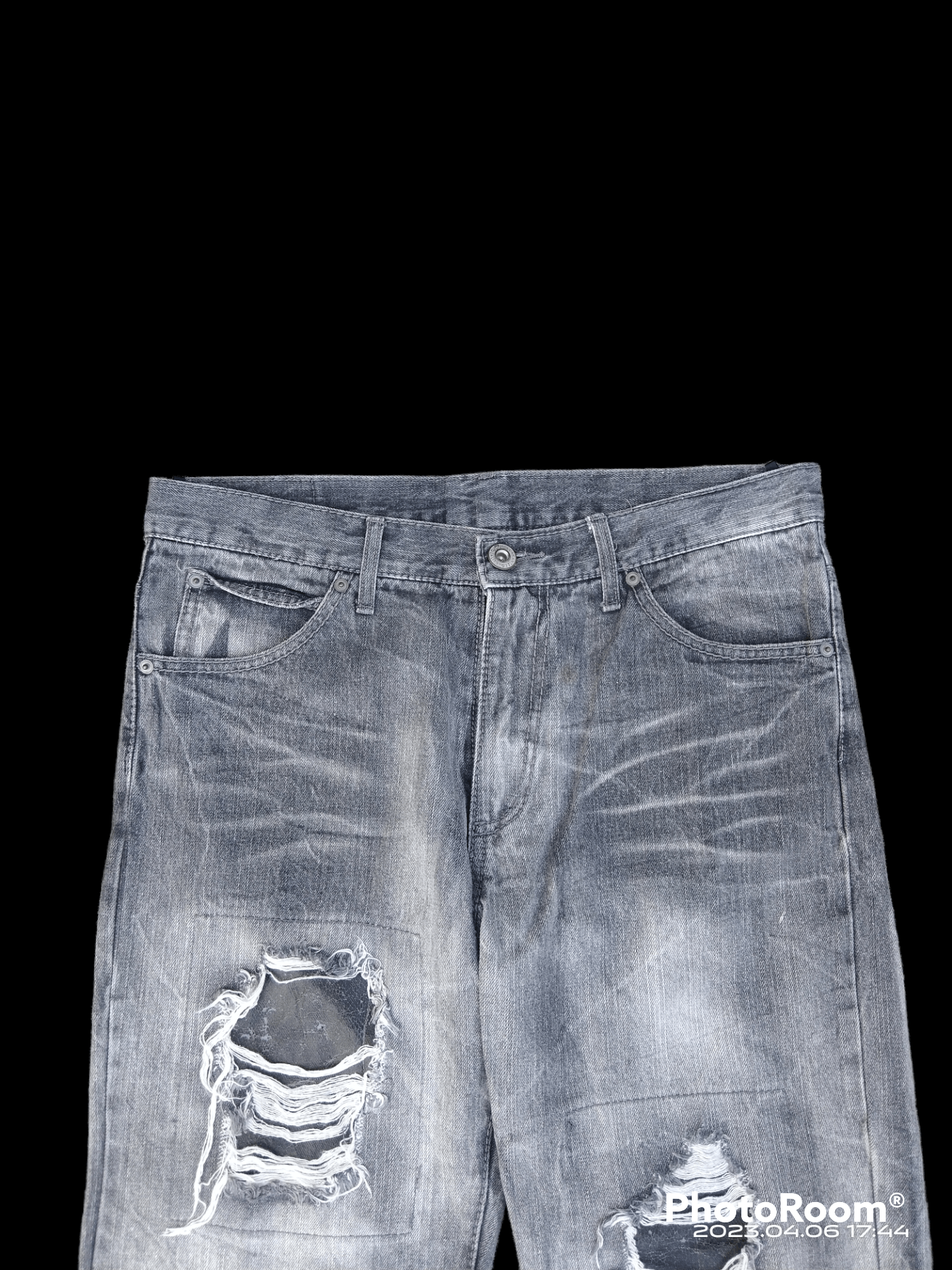 Japanese Brand SUPER SICK WASHED GREY PACTHWORK OG DENIM PANTS Size US 33 - 3 Thumbnail