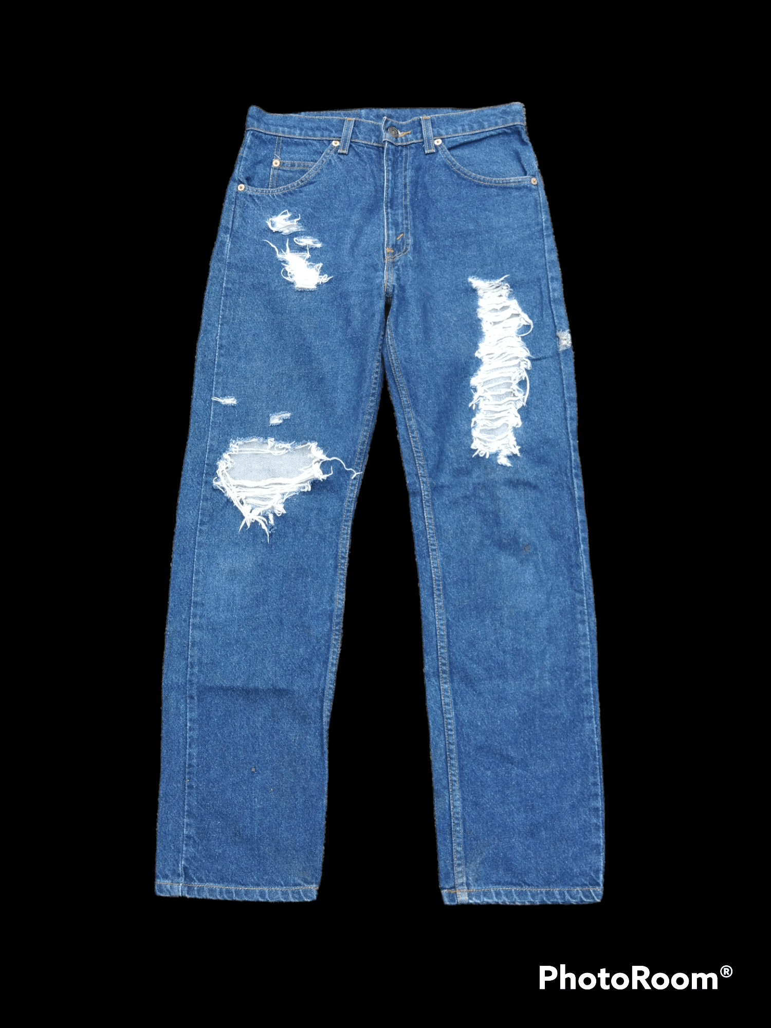 DiSTRESSED RIPED LEVIS 505 DENIM PANTS