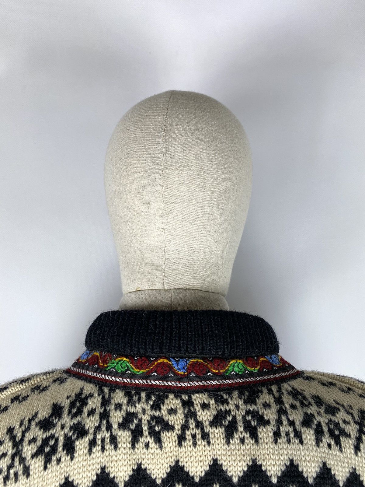 Vintage VTG Christiania men’s wool nordic pattern cardigan sweater Size US M / EU 48-50 / 2 - 10 Thumbnail