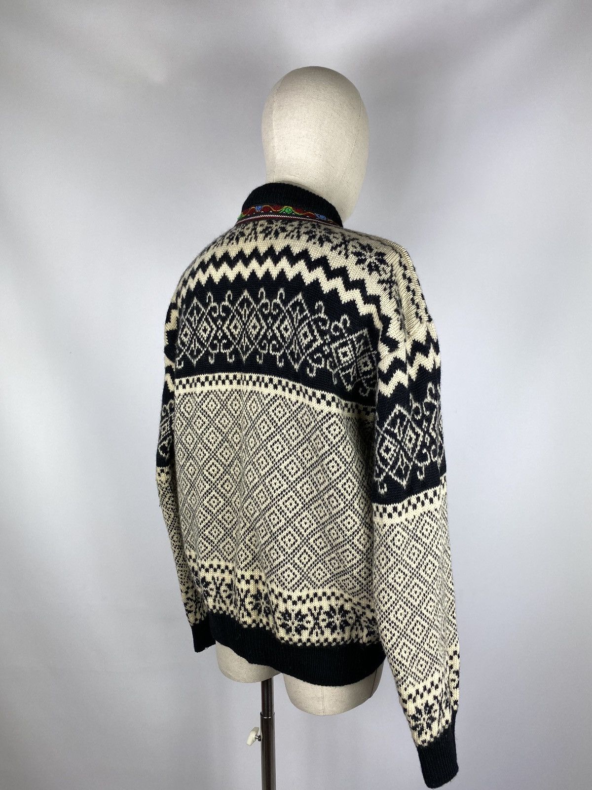 Vintage VTG Christiania men’s wool nordic pattern cardigan sweater Size US M / EU 48-50 / 2 - 13 Thumbnail