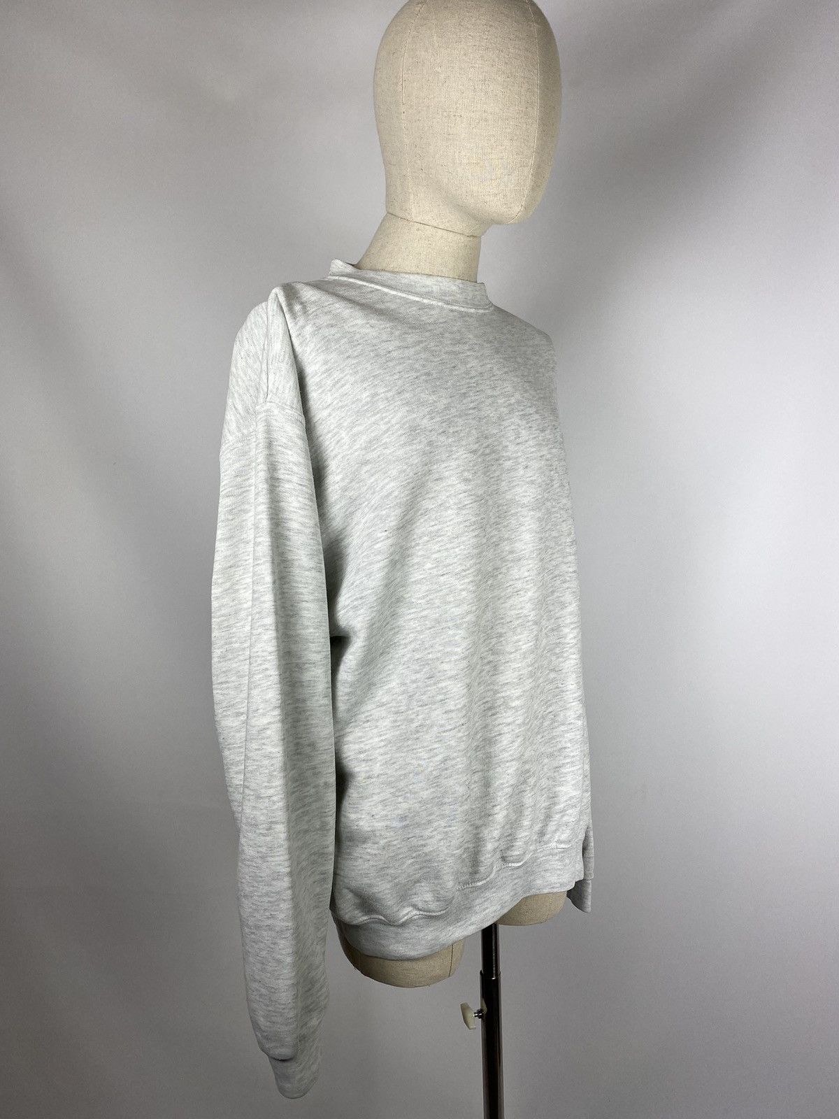 Other VTG Levis men’s crewneck sweathshirt pullover size Xl gray Size US XL / EU 56 / 4 - 5 Thumbnail