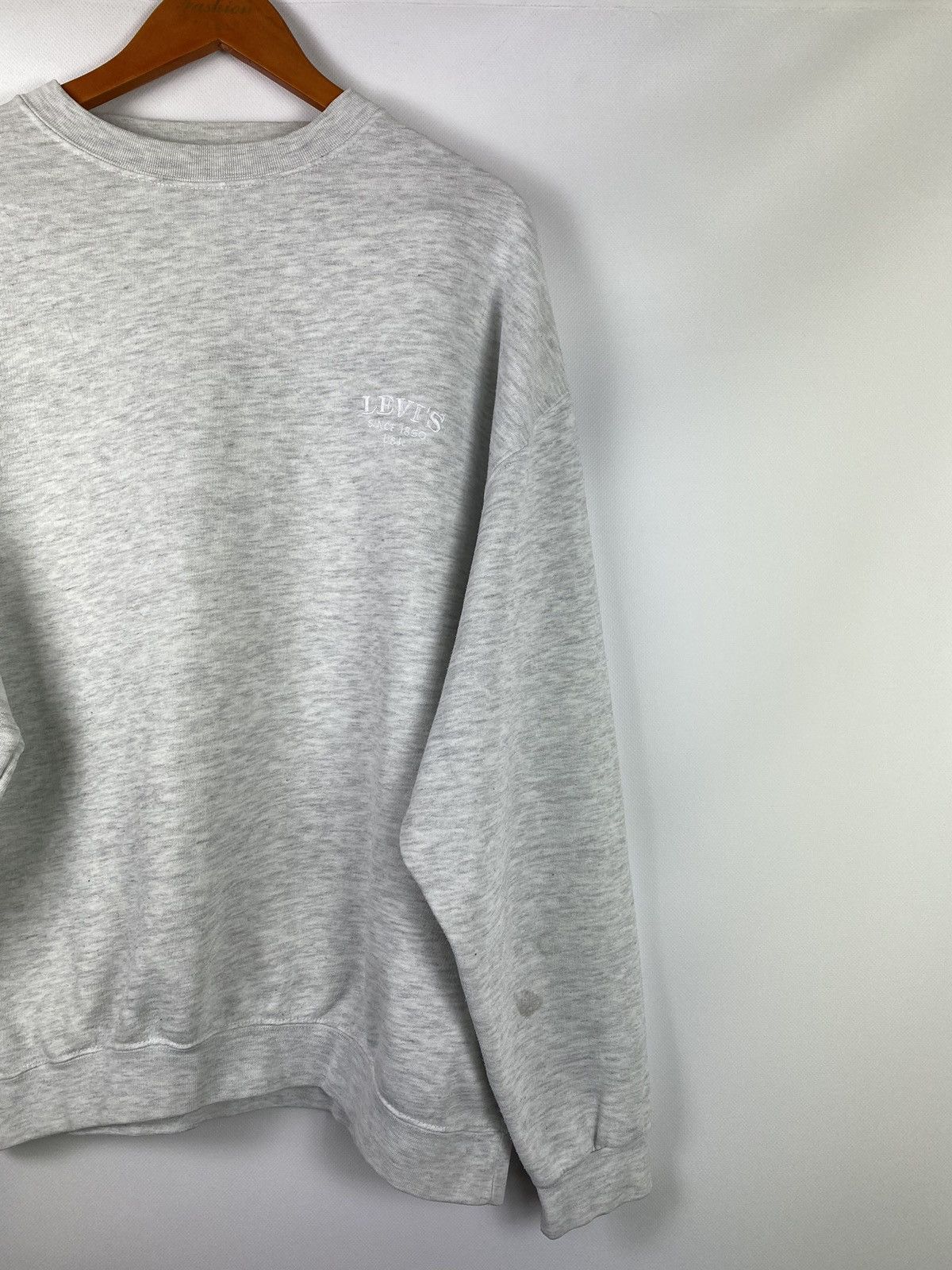 Other VTG Levis men’s crewneck sweathshirt pullover size Xl gray Size US XL / EU 56 / 4 - 10 Thumbnail