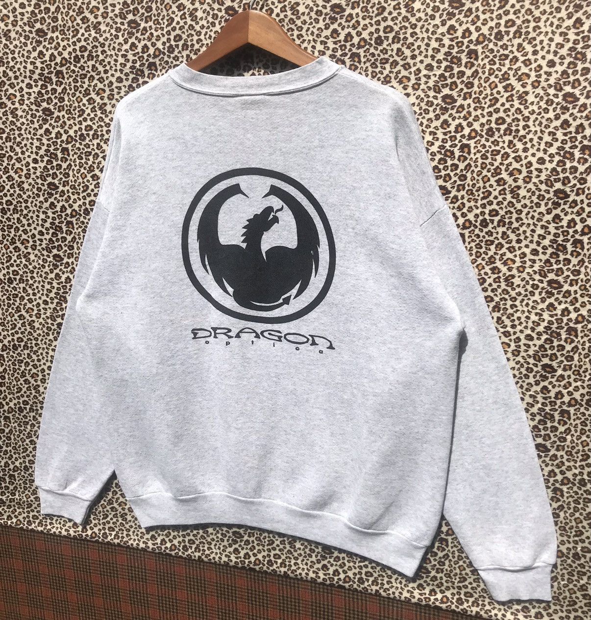Vintage Vintage 90s Dragon Optical Skateboard Sweatshirt Size US L / EU 52-54 / 3 - 3 Thumbnail