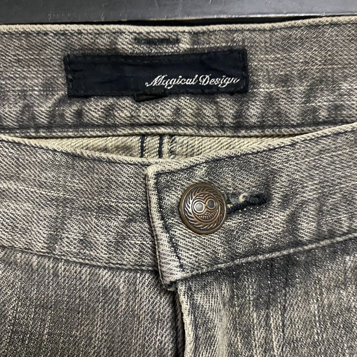 Japanese Brand MAGICAL DESIGN Distressed Denim Flare Jeans Size US 33 - 16 Thumbnail