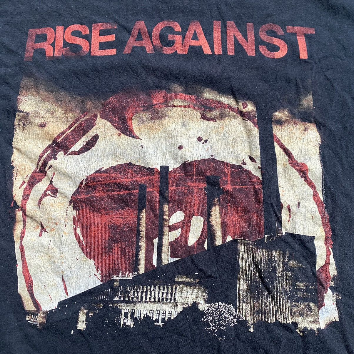 VINTAGE RISE AGAINST BAND HEART FACTORY T SHIRT