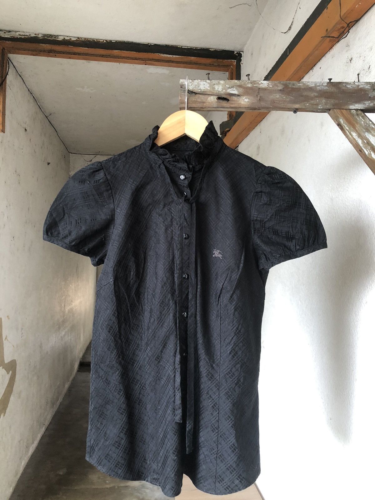 Burberry Vintage Burberry London Nova Check Black Button Up Shirt Size XS / US 0-2 / IT 36-38 - 4 Thumbnail