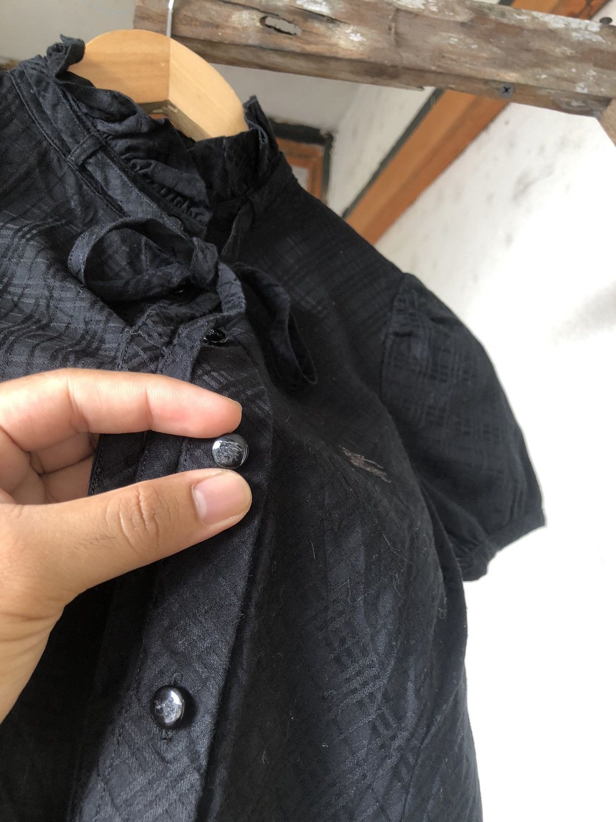 Burberry Vintage Burberry London Nova Check Black Button Up Shirt Size XS / US 0-2 / IT 36-38 - 12 Thumbnail