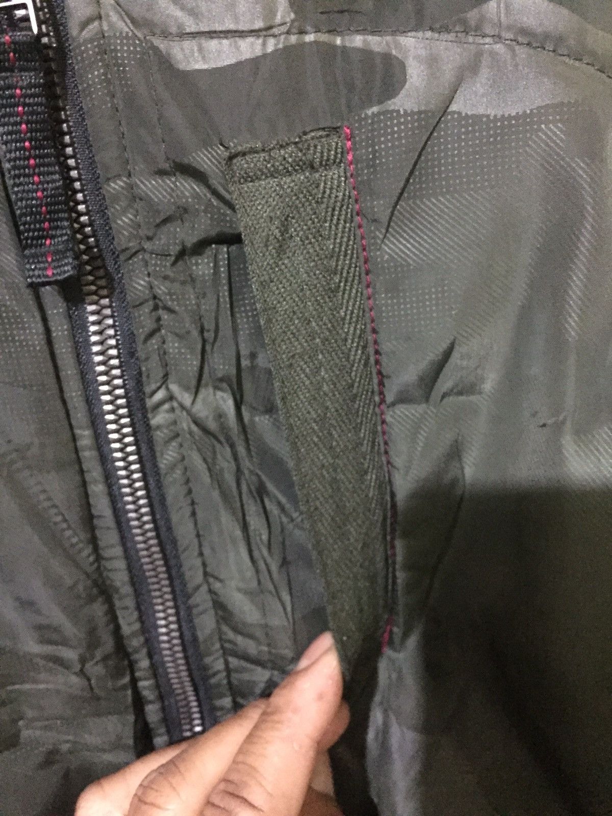 Japanese Brand Bomber Jacket Gladiator Rare Design Camo Size US L / EU 52-54 / 3 - 4 Thumbnail