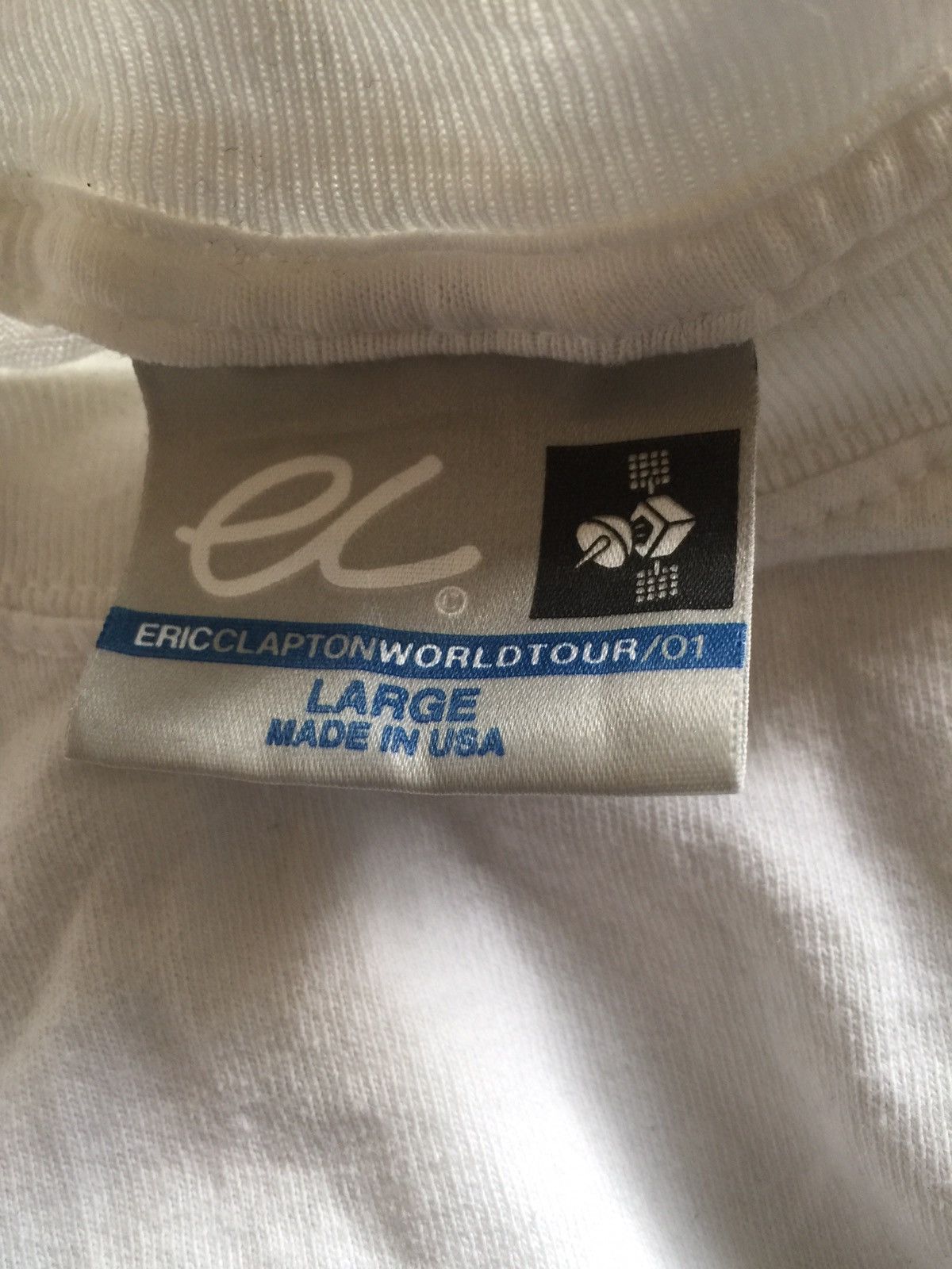 Band Tees VINTAGE eric clapton world tour tee Size US M / EU 48-50 / 2 - 6 Thumbnail