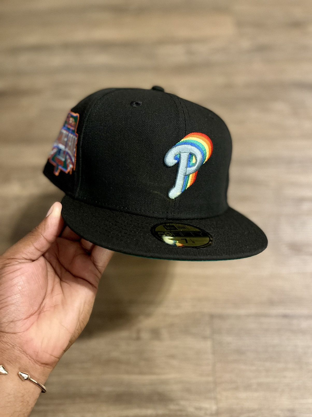 MyFitteds Pink Floyd Phillies v. 2. Unreal hat. : r/neweracaps