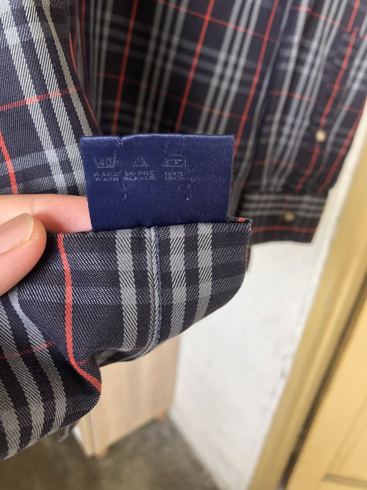 Burberry Vintage Burberry London Nova Check Button Up Shirt Size US XL / EU 56 / 4 - 14 Thumbnail