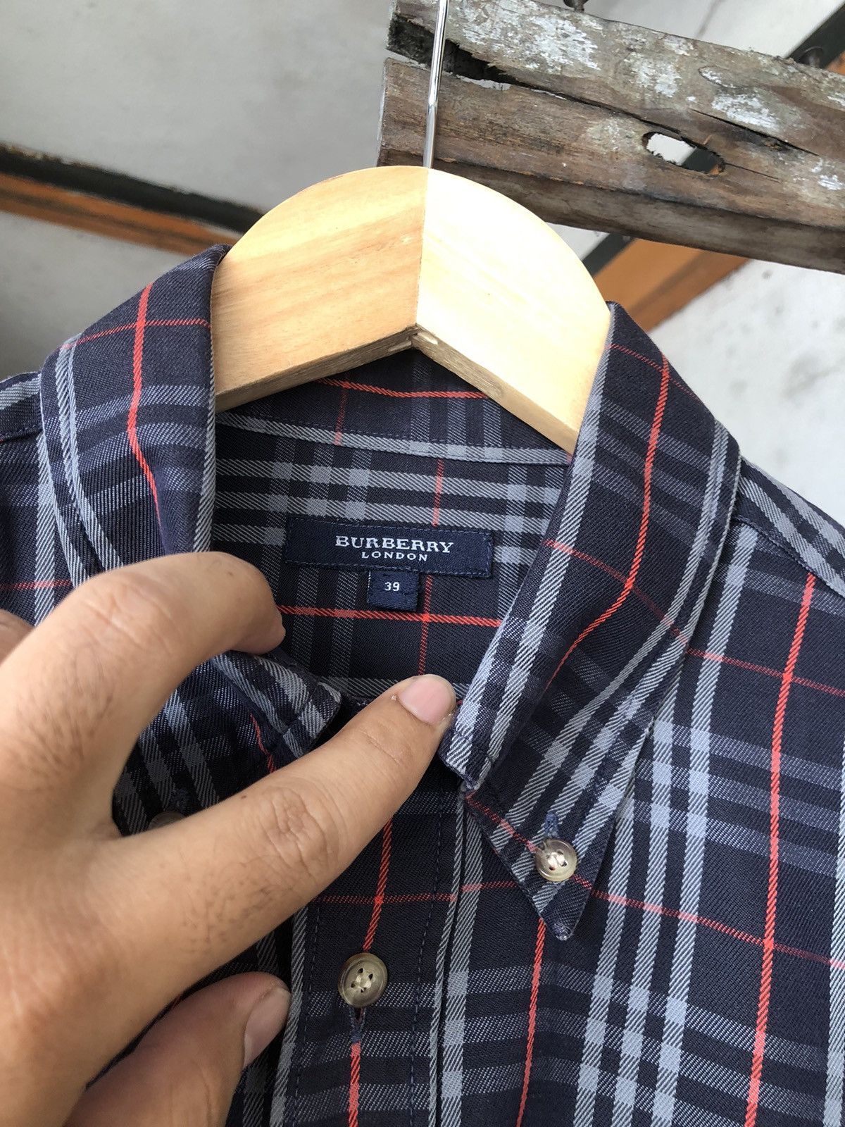 Burberry Vintage Burberry London Nova Check Button Up Shirt Size US XL / EU 56 / 4 - 8 Thumbnail