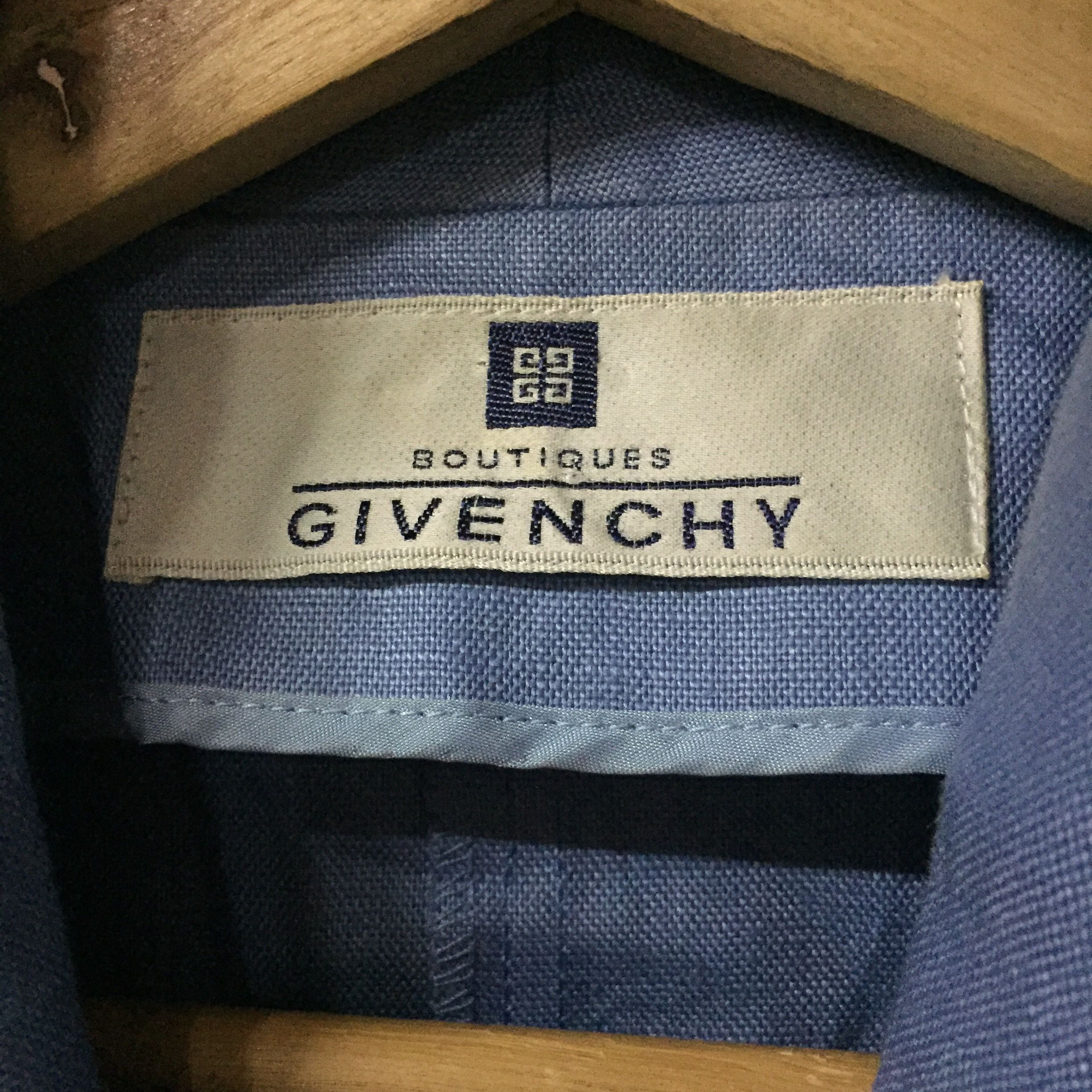 Designer × Givenchy × Vintage Givenchy Suits Short Sleeve For Women Button Size S / US 4 / IT 40 - 5 Thumbnail