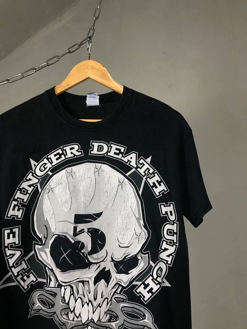 Band Tees Five Finger Death Punch streetwear vintage rock skull tee Size US M / EU 48-50 / 2 - 2 Thumbnail