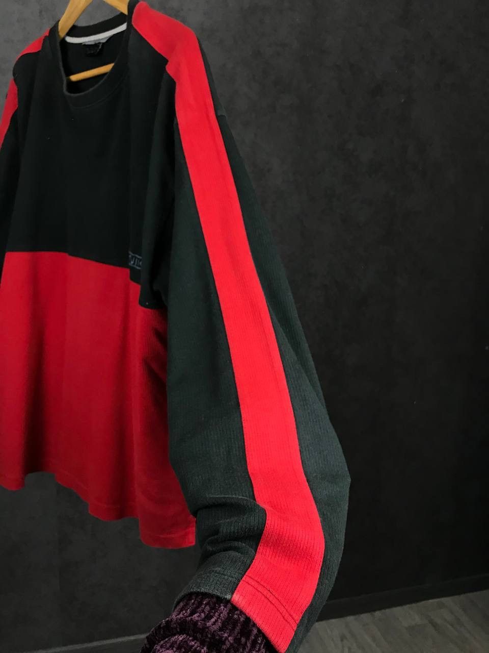 Nike Nike swoosh streetwear vintage sweatshirt Size US XL / EU 56 / 4 - 10 Thumbnail