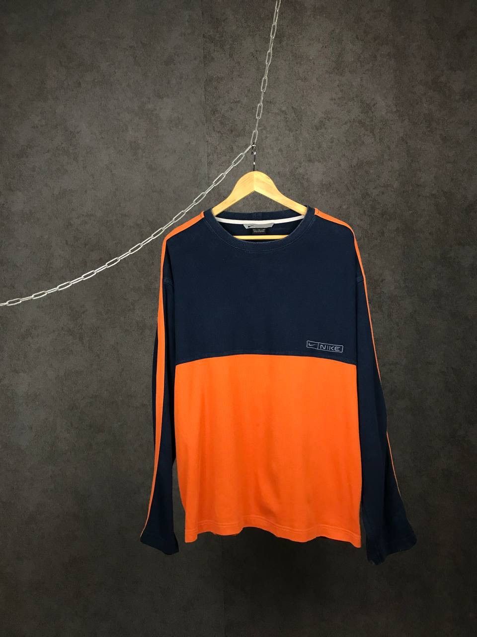 Nike Nike swoosh streetwear vintage sweatshirt Size US XL / EU 56 / 4 - 1 Thumbnail