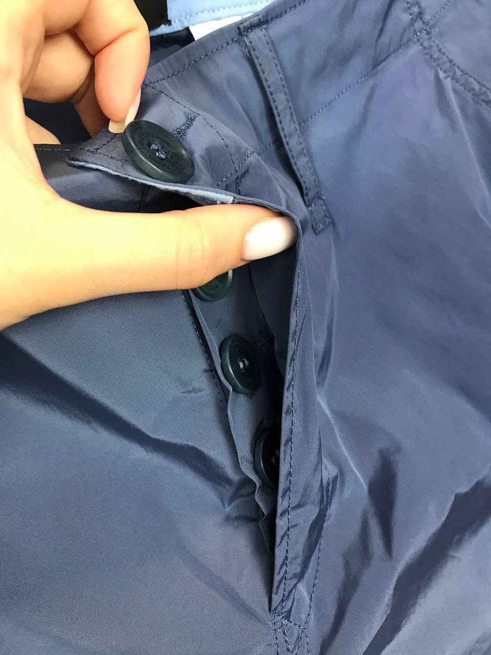Designer × Moschino Love Moschino nylon luxury designer shorts Size US 34 / EU 50 - 8 Thumbnail