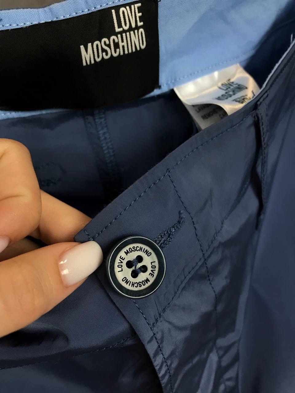 Designer × Moschino Love Moschino nylon luxury designer shorts Size US 34 / EU 50 - 7 Thumbnail
