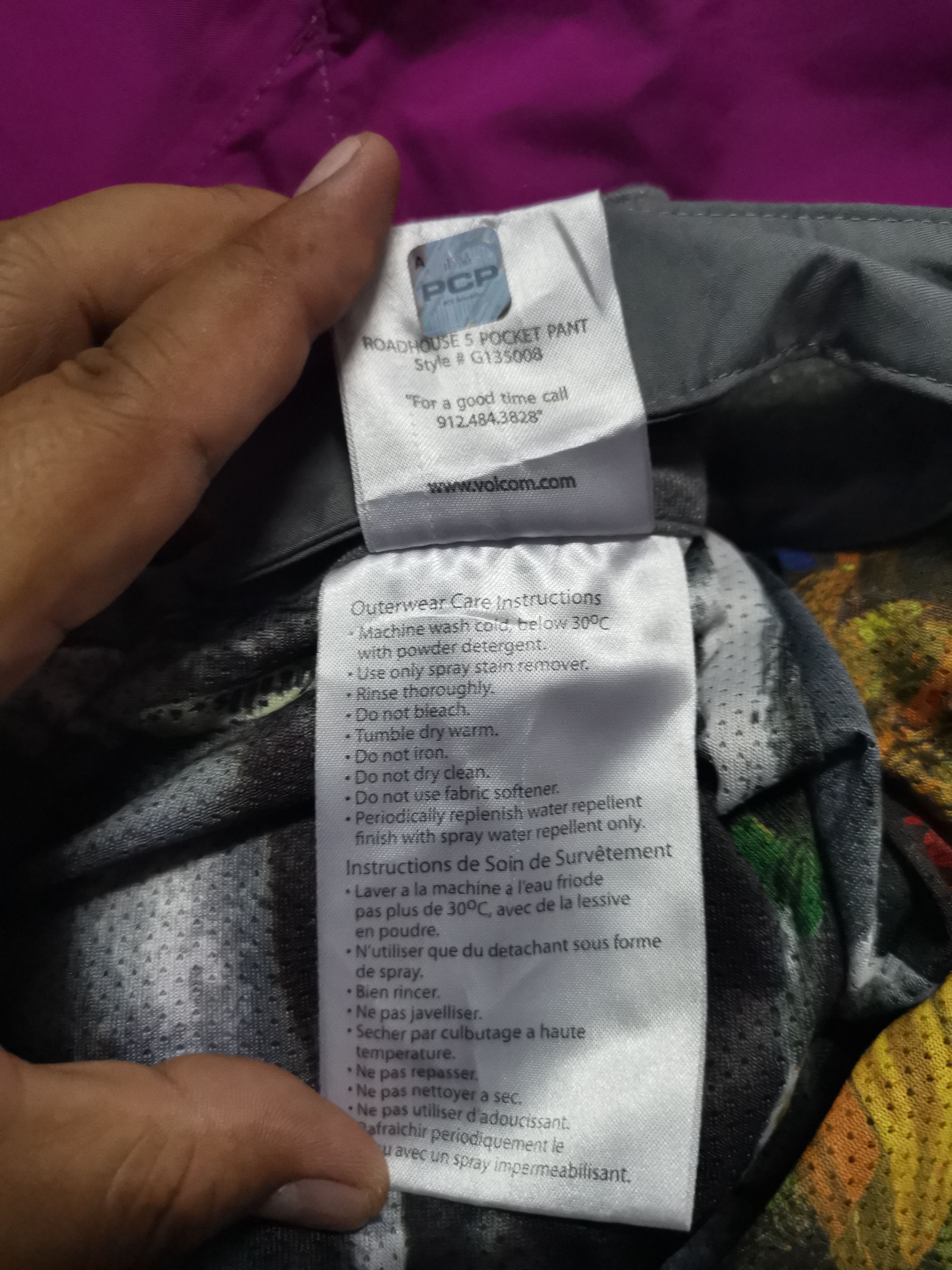 Volcom 🔥Ski Steals🔥Volcom Ski Pants Size US 37 - 12 Thumbnail