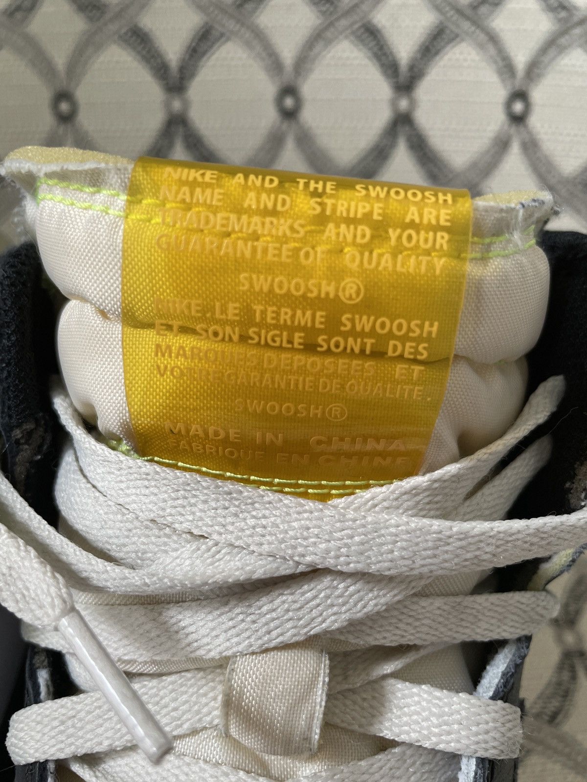 Jordan Brand Air Jordan 1 Retro High OG “Volt Gold” Sneakers- M size 13 Size US 13 / EU 46 - 5 Thumbnail