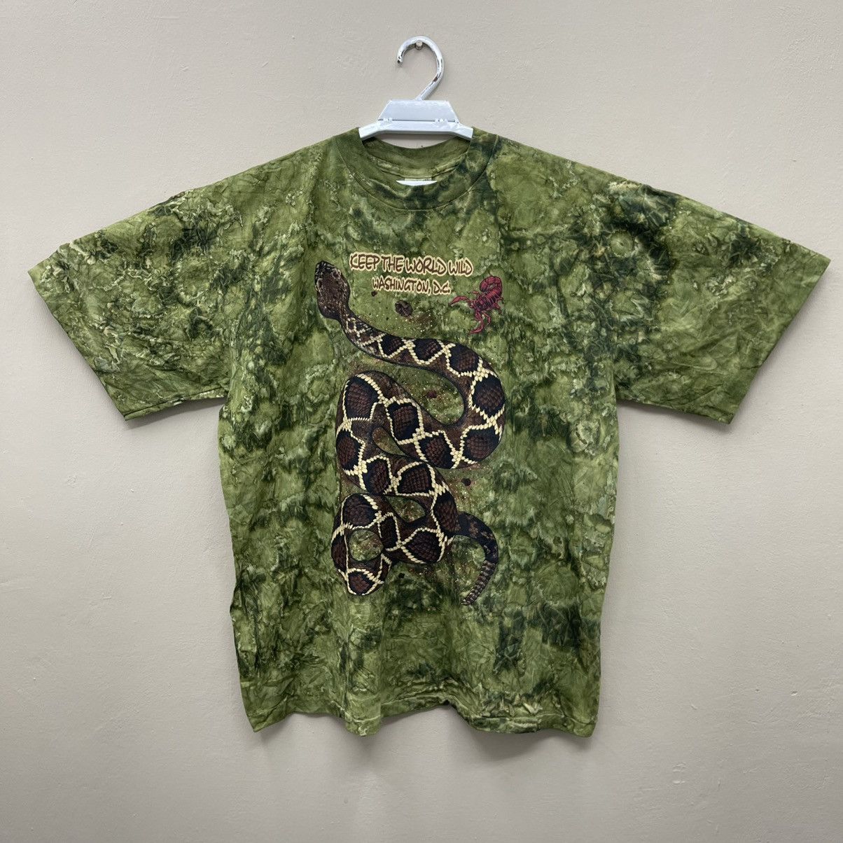 Beauty Beast × The Mountain × Vintage Vintage 90s Snake T-Shirt G-Perkins Like The Mautain Shirt Size US XL / EU 56 / 4 - 1 Thumbnail