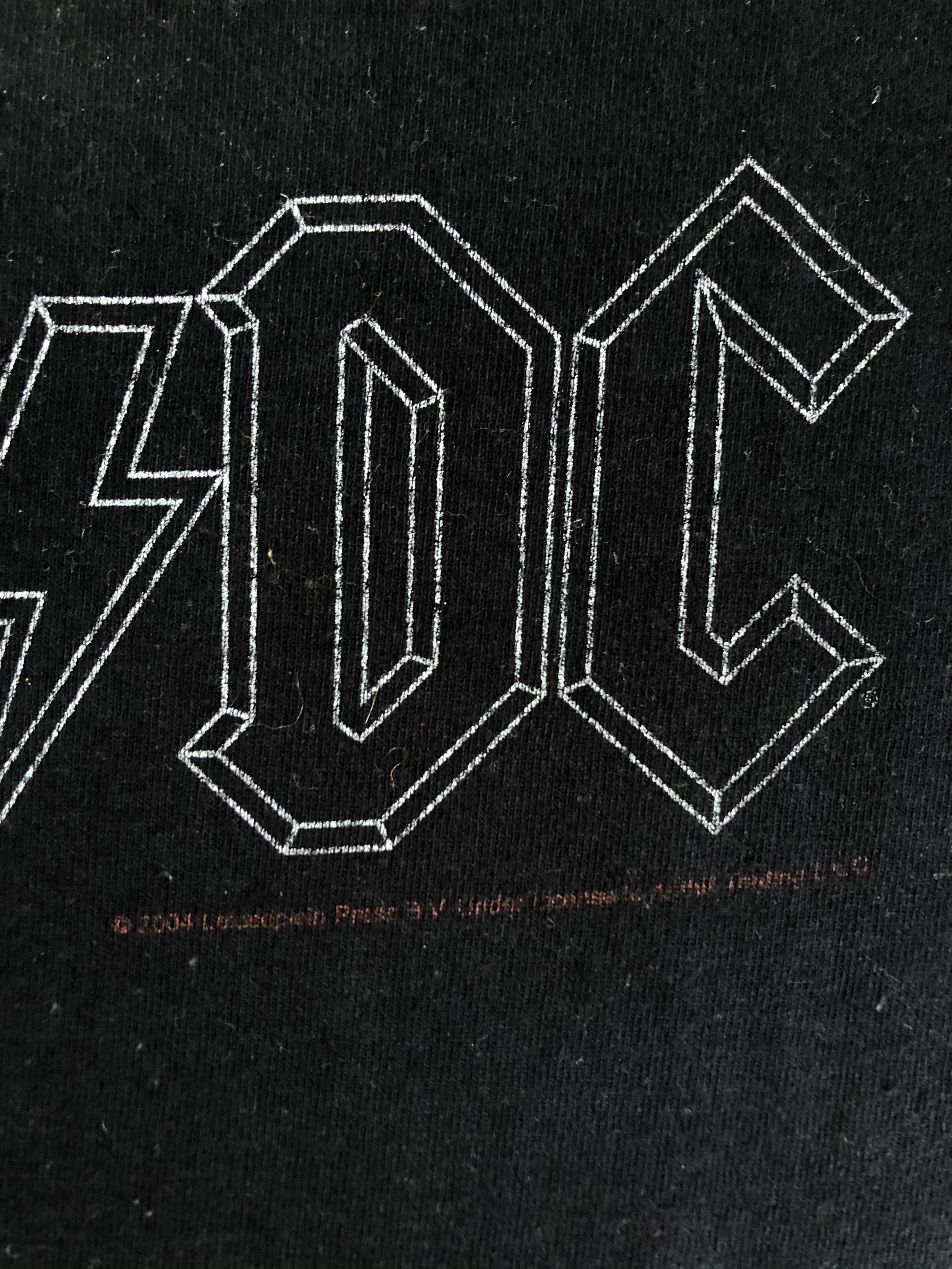 AC/DC × Band Tees × Vintage Vintage 2004 AC/DC Band Tee Shirt Y2K Hype Drill Rare Size US S / EU 44-46 / 1 - 5 Thumbnail