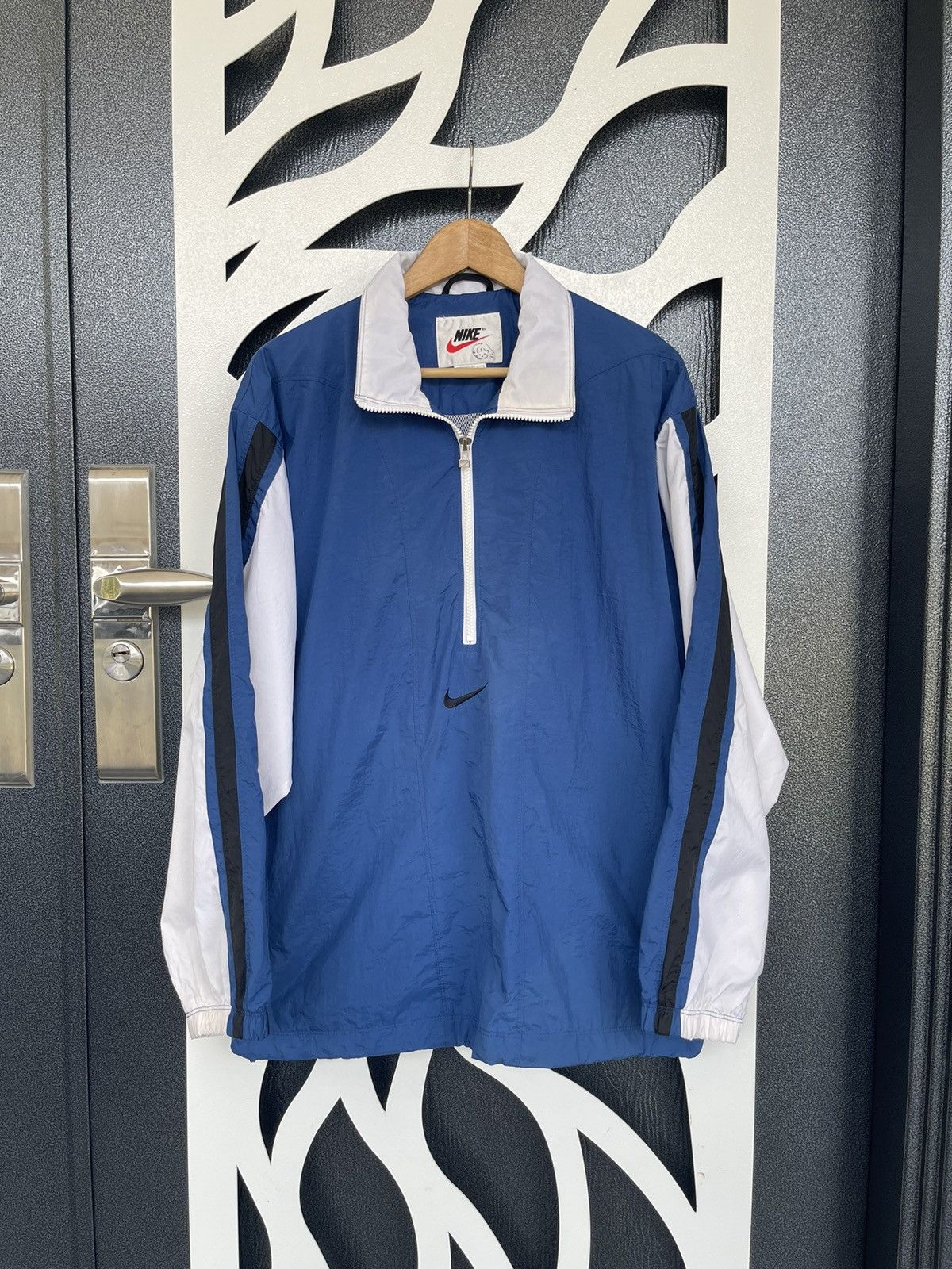 VINTAGE NIKE HALF ZIPPER JACKET