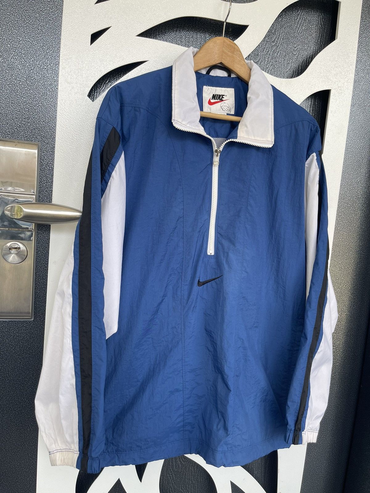 Vintage VINTAGE NIKE HALF ZIPPER JACKET Size US M / EU 48-50 / 2 - 2 Thumbnail