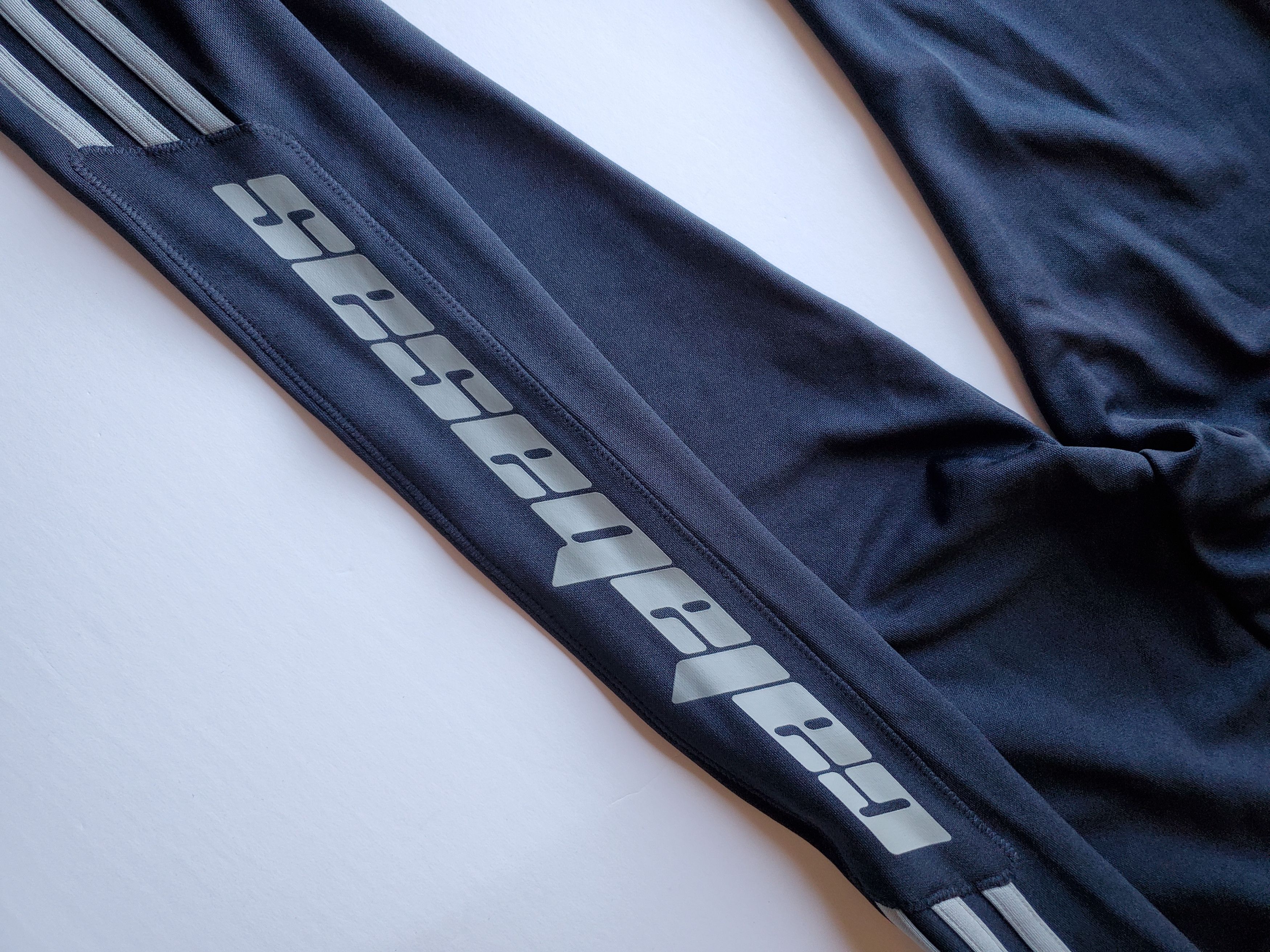 Adidas × Kanye West NEW adidas Yeezy Calabasas Track Pants Luna/Wolves XS Size US 30 / EU 46 - 4 Thumbnail