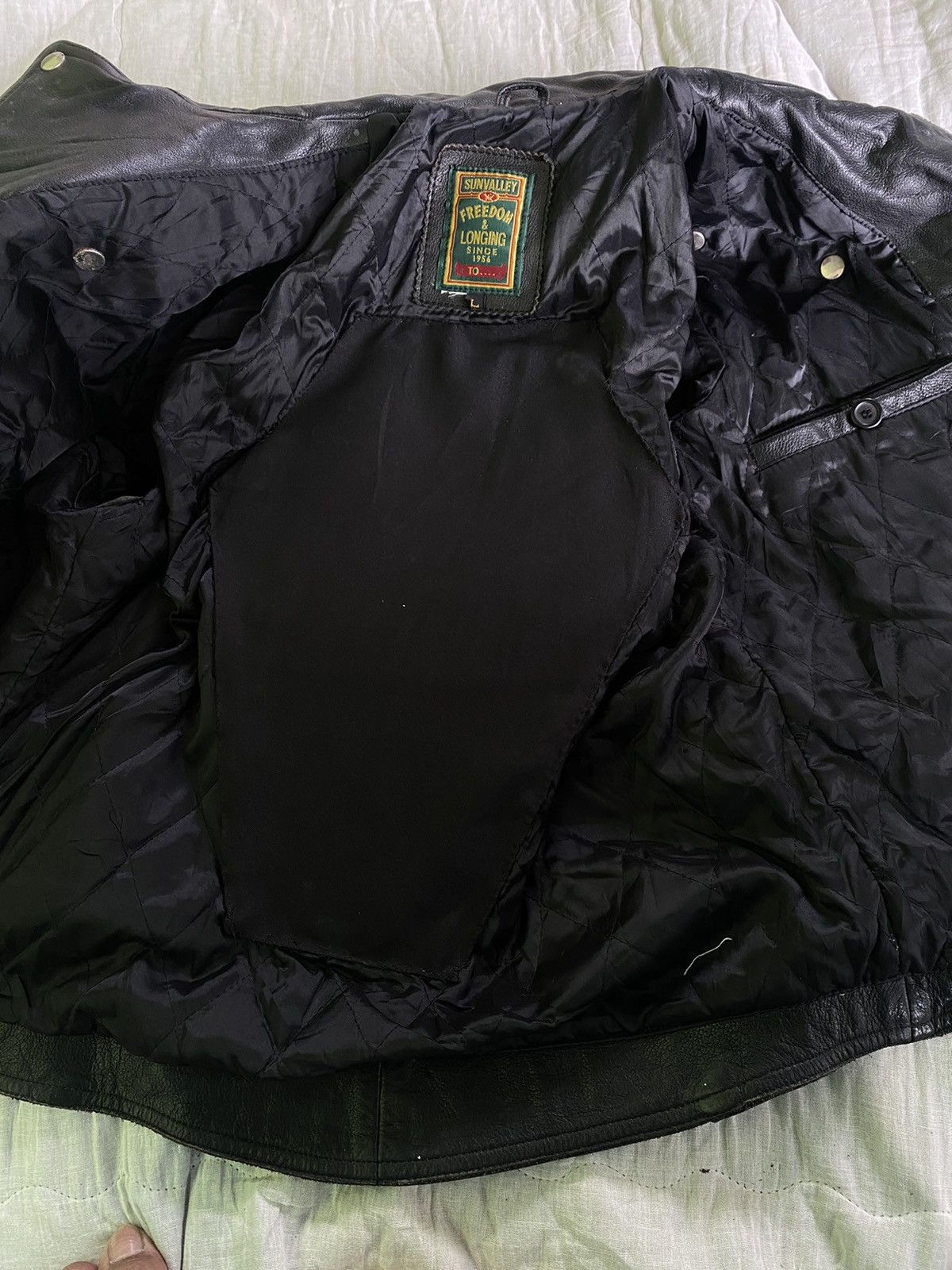 Other VINTAGE SUNVALLEY MOTORCYCLE LEATHER JACKET Size US L / EU 52-54 / 3 - 9 Thumbnail