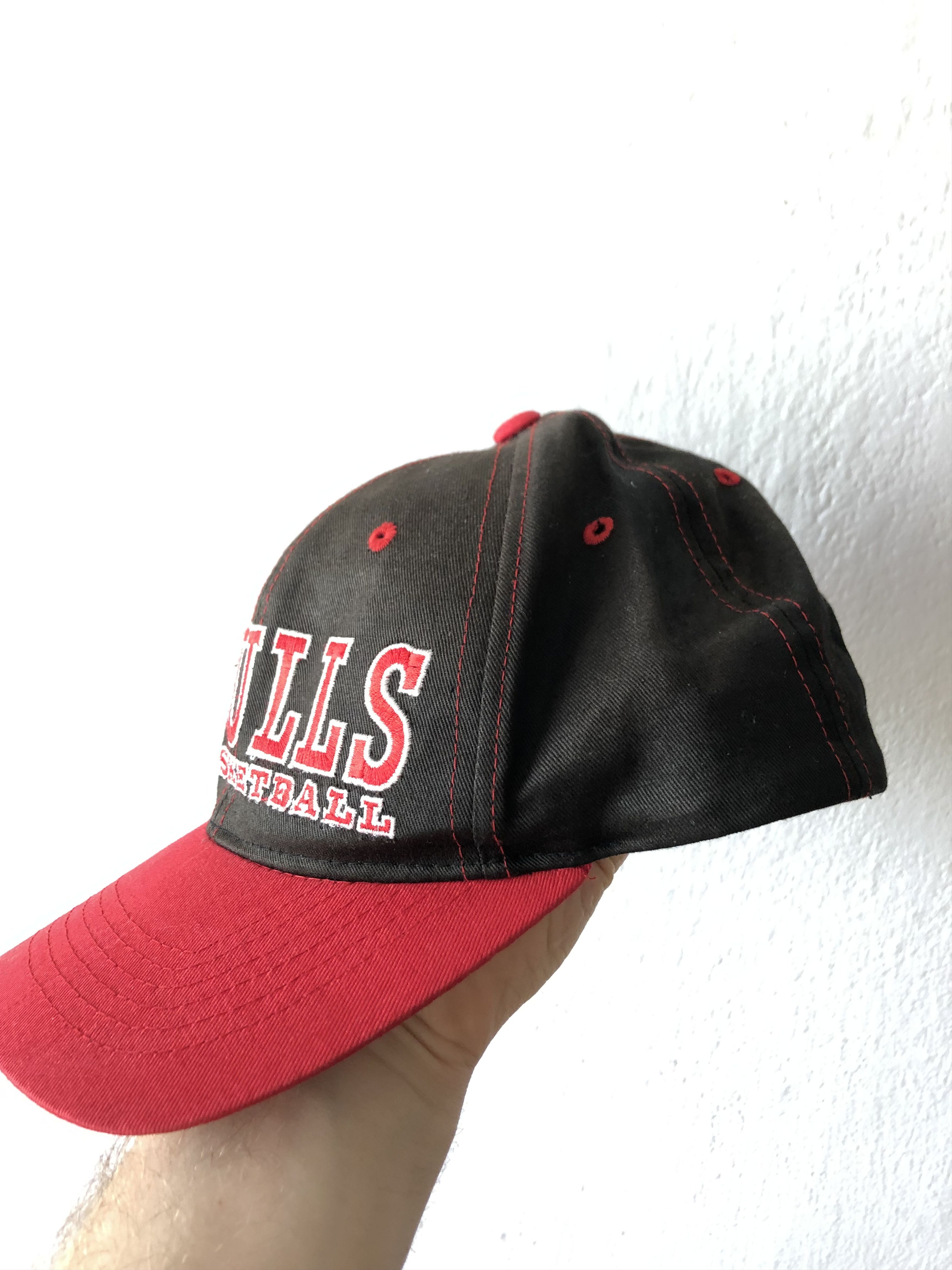 Champion × NBA Vintage Chicago Bulls NBA Cap Champion Rare Hat Truck Size ONE SIZE - 4 Thumbnail