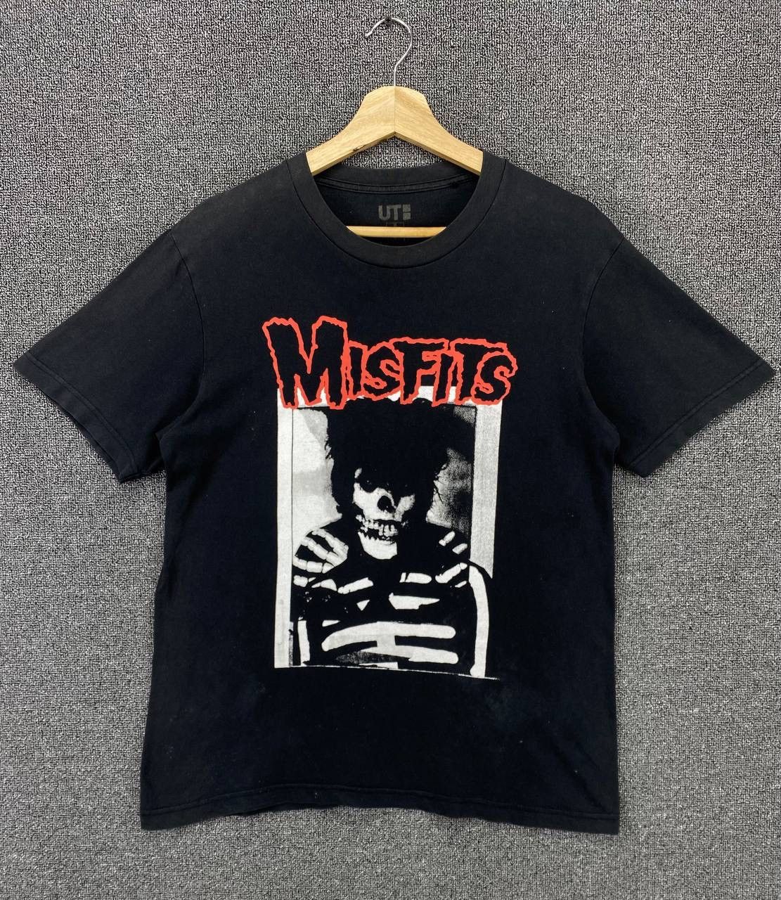 Band Tees Misfits Skulls x Uniqlo Punk Rock Band Tees T Shirts Size US M / EU 48-50 / 2 - 1 Thumbnail