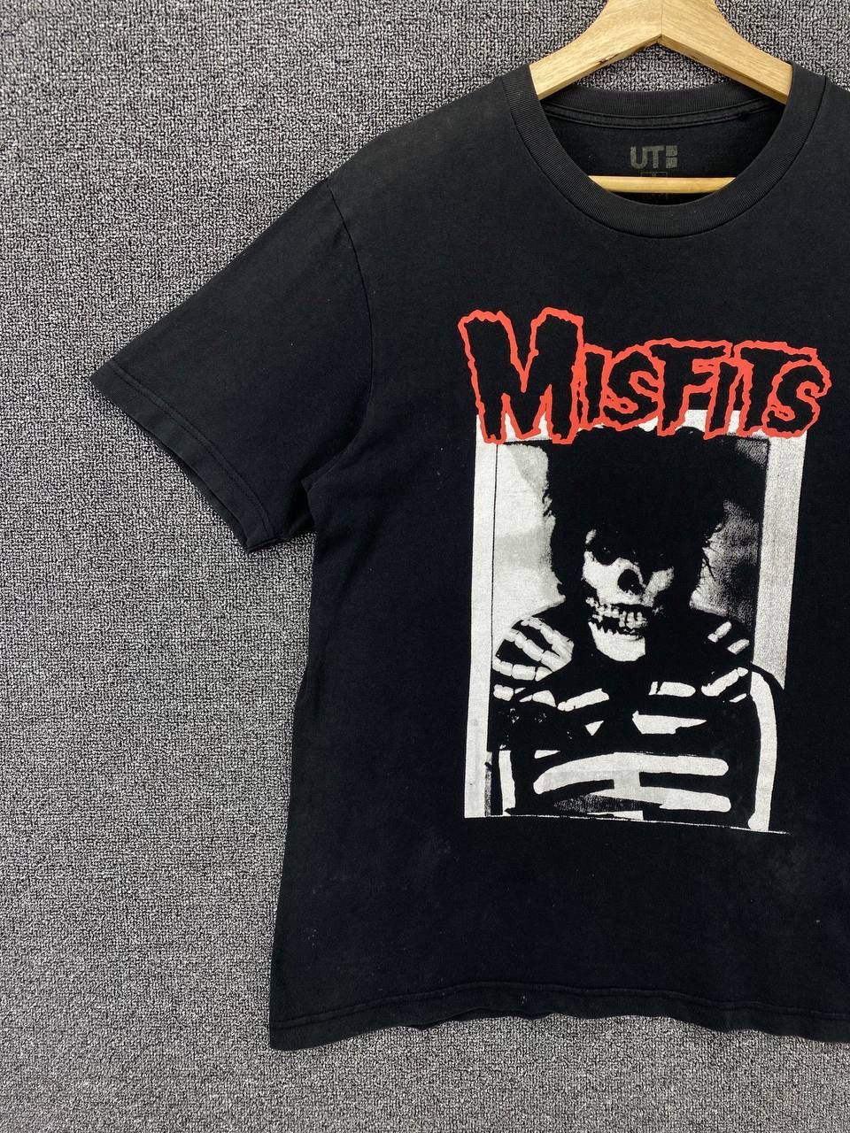 Band Tees Misfits Skulls x Uniqlo Punk Rock Band Tees T Shirts Size US M / EU 48-50 / 2 - 4 Thumbnail