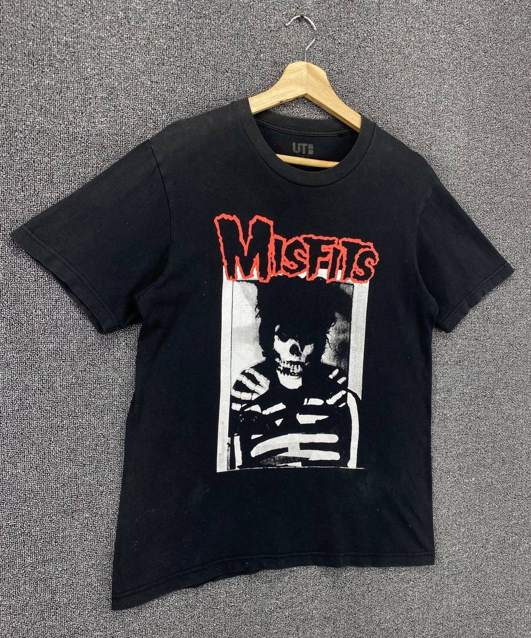 Band Tees Misfits Skulls x Uniqlo Punk Rock Band Tees T Shirts Size US M / EU 48-50 / 2 - 2 Thumbnail