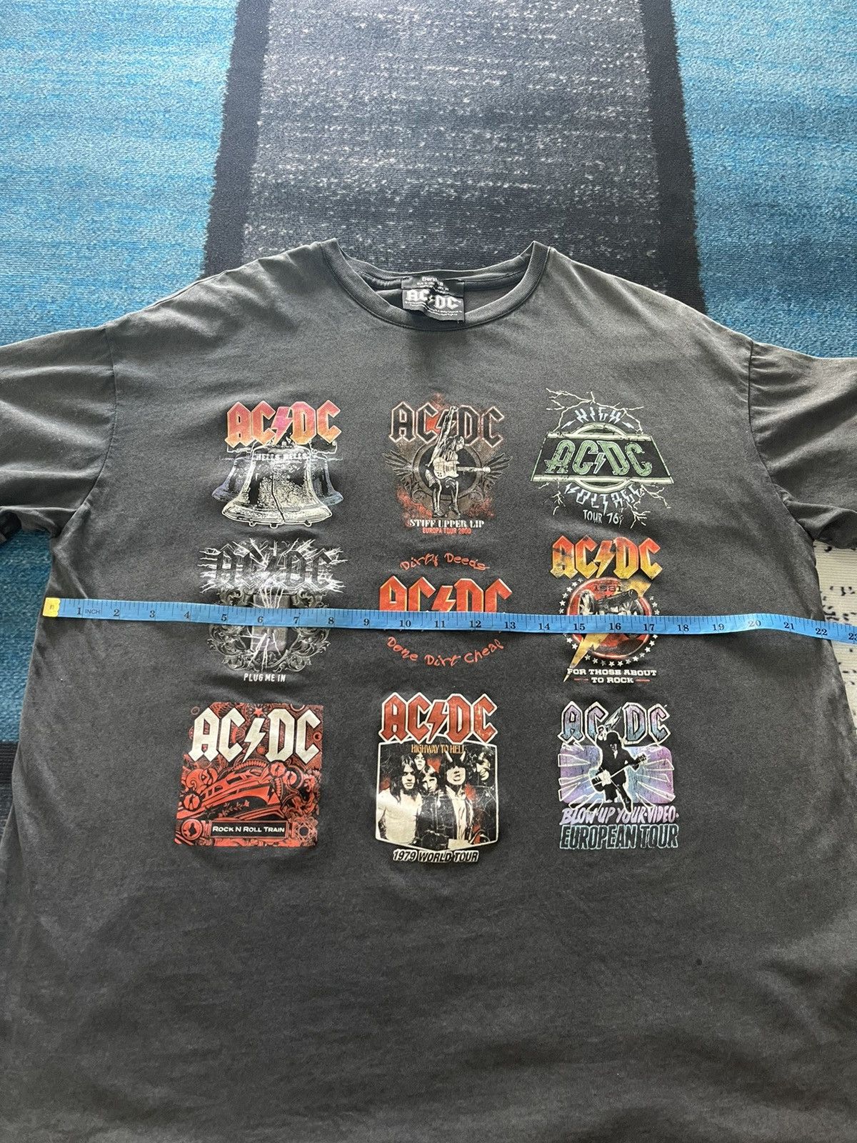 AC/DC × Band Tees × Bershka BERSHKA AC/DC ROCK TOUR FADED TSHIRT Size US L / EU 52-54 / 3 - 13 Thumbnail
