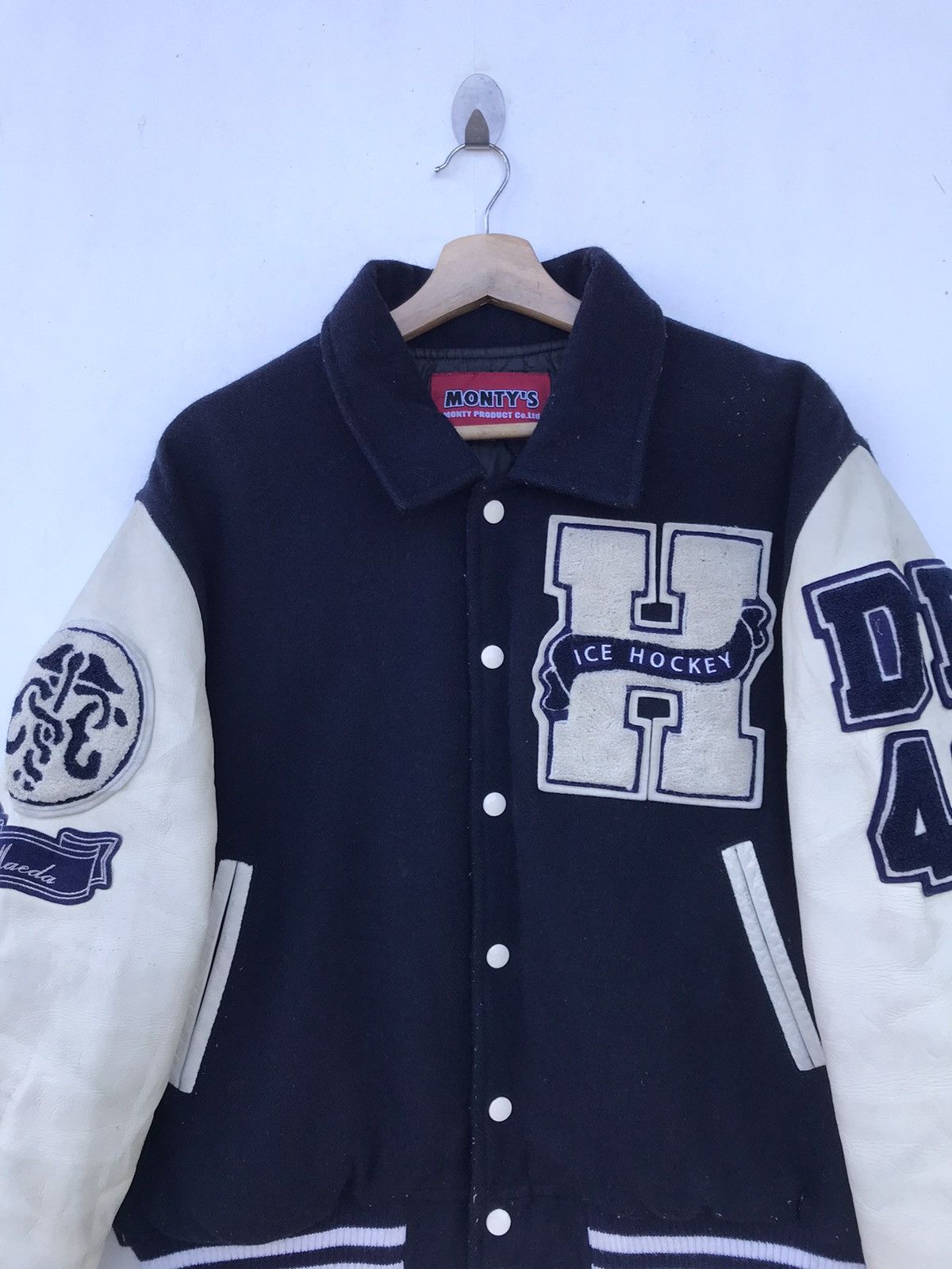 Vintage Vintage Montys Varsity Jacket Leather Sleeve Size US M / EU 48-50 / 2 - 5 Thumbnail