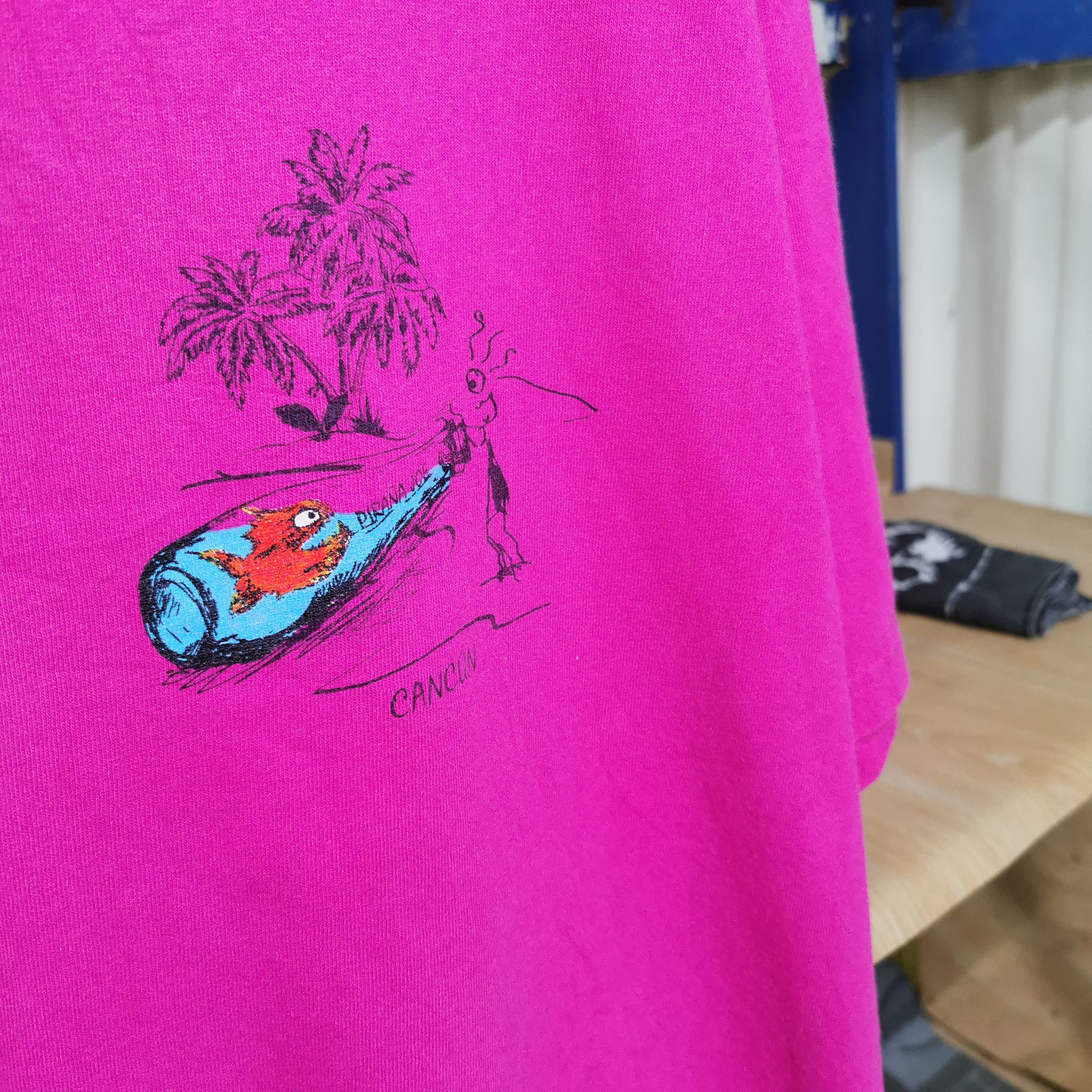 Vintage Vintage pirana jeo tees Size US XL / EU 56 / 4 - 4 Thumbnail