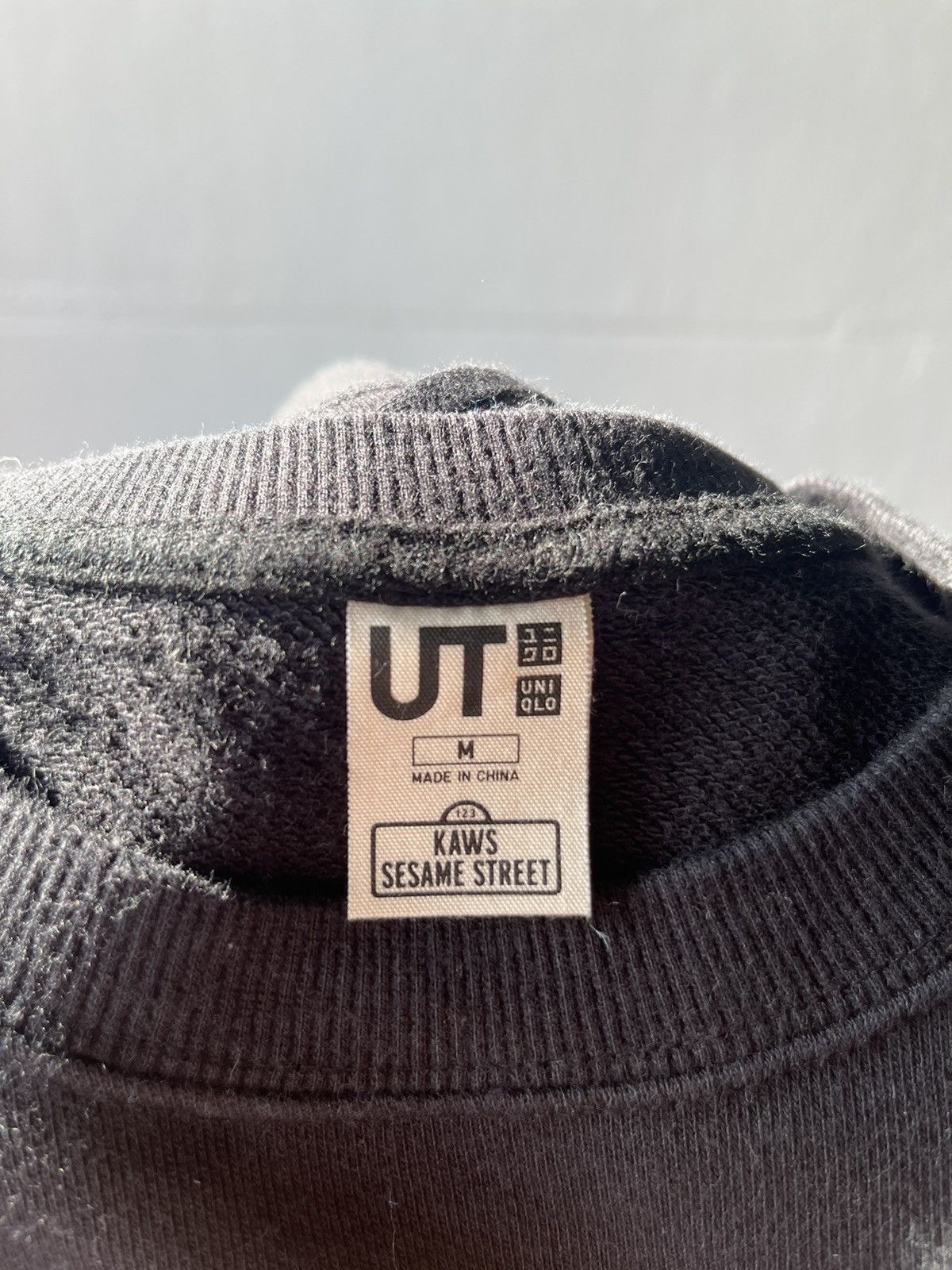 Kaws × Uniqlo Uniqlo x Kaws x Sesame Street Sweatshirt Size US M / EU 48-50 / 2 - 6 Thumbnail