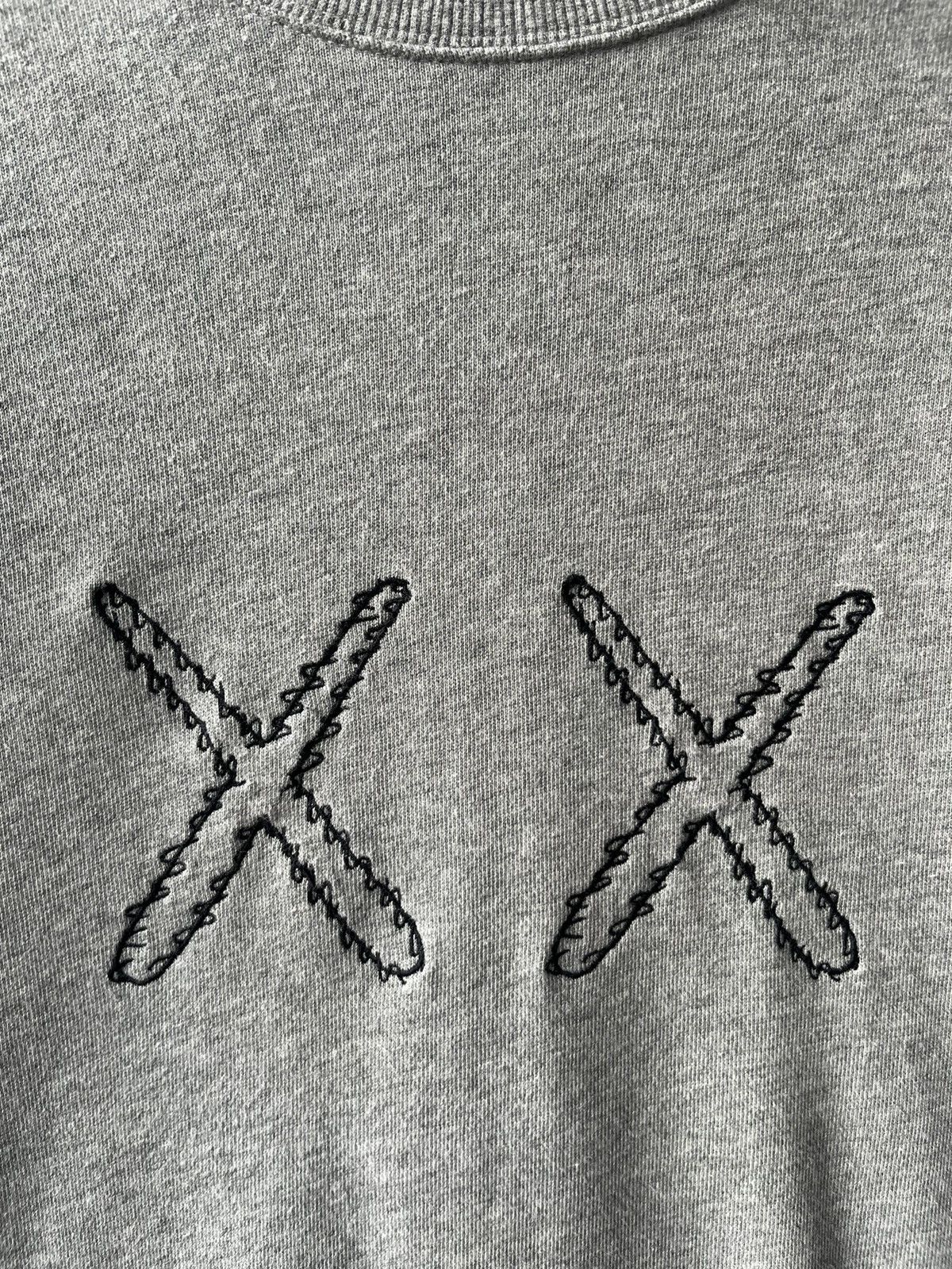 Kaws × Uniqlo Uniqlo x Sesame Street x Kaws Sweatshirt Size US M / EU 48-50 / 2 - 3 Thumbnail